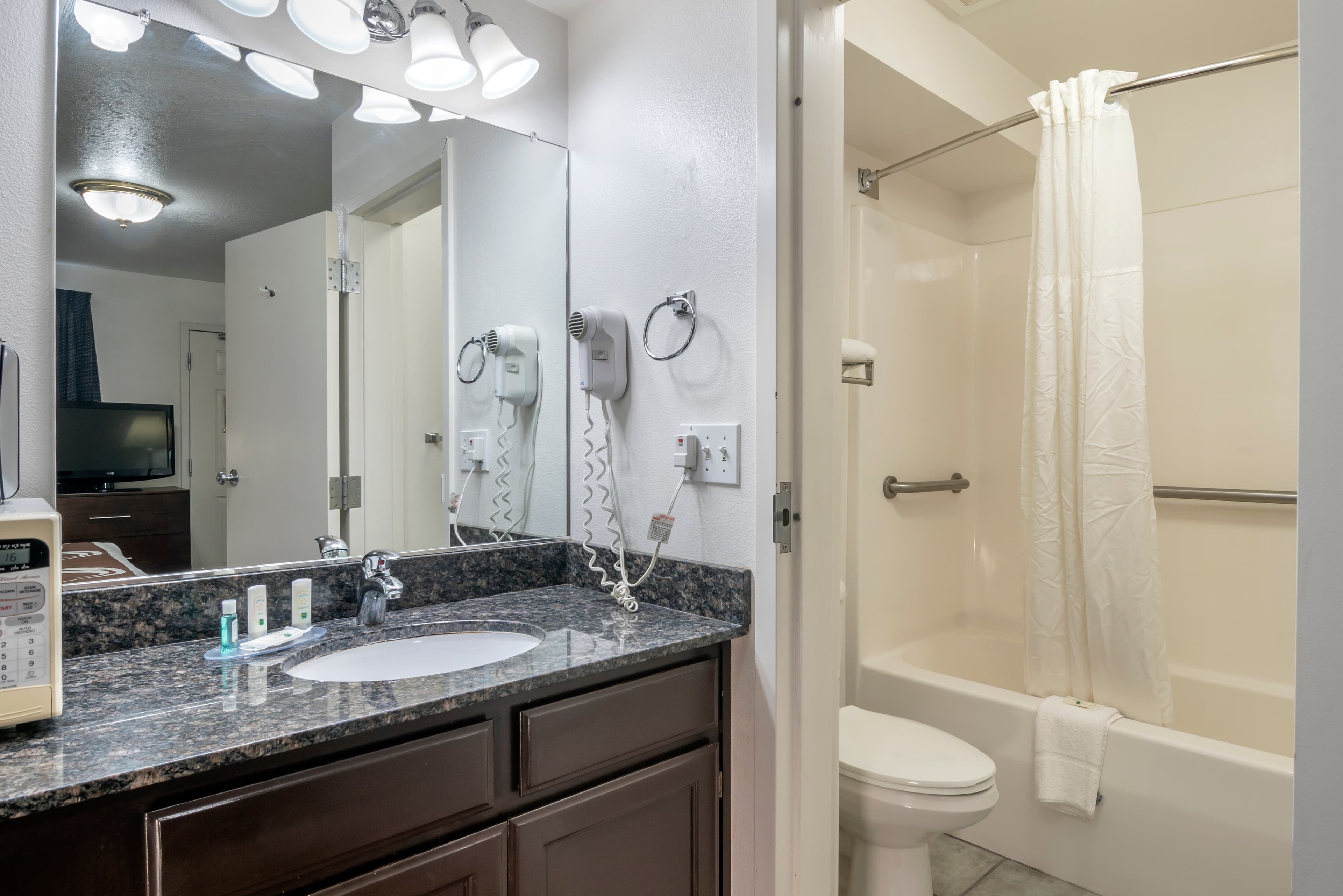 Quality Inn Central Roseburg — 20