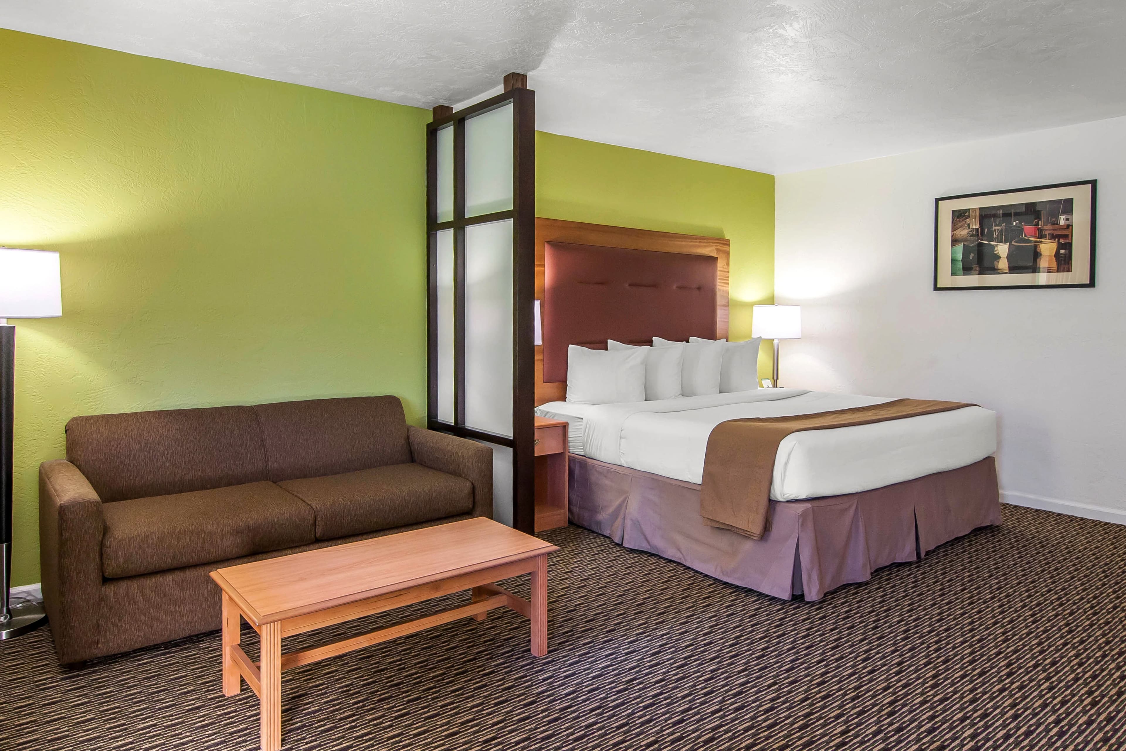 Quality Inn & Suites at Coos Bay — 10