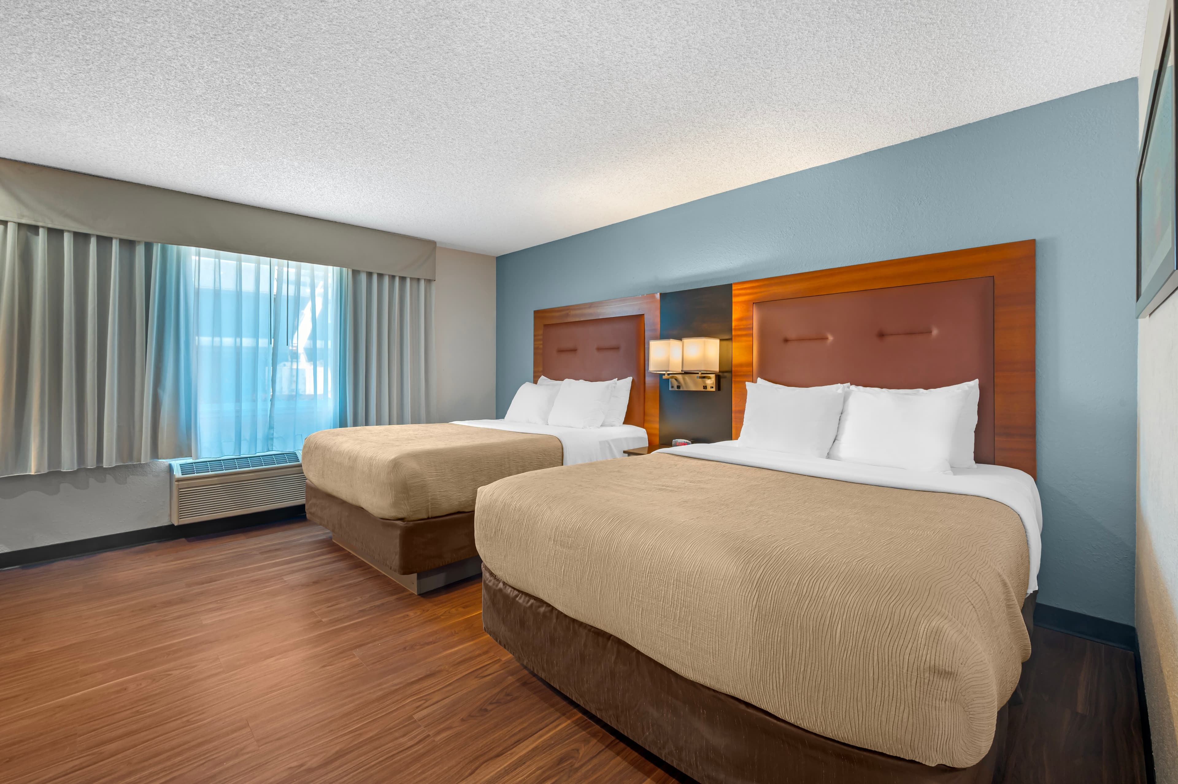 Quality Inn & Suites at Coos Bay — 12