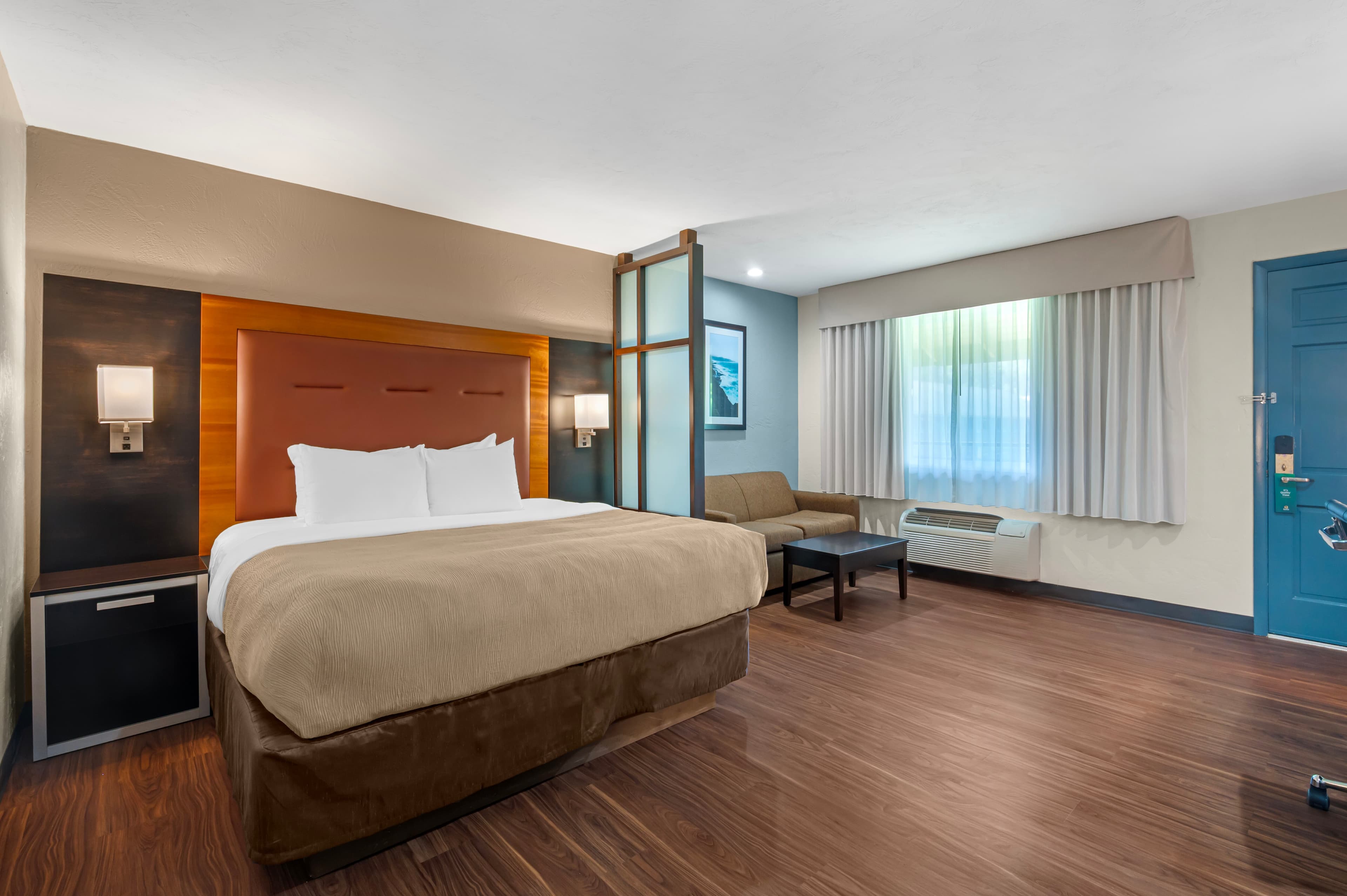 Quality Inn & Suites at Coos Bay — 16