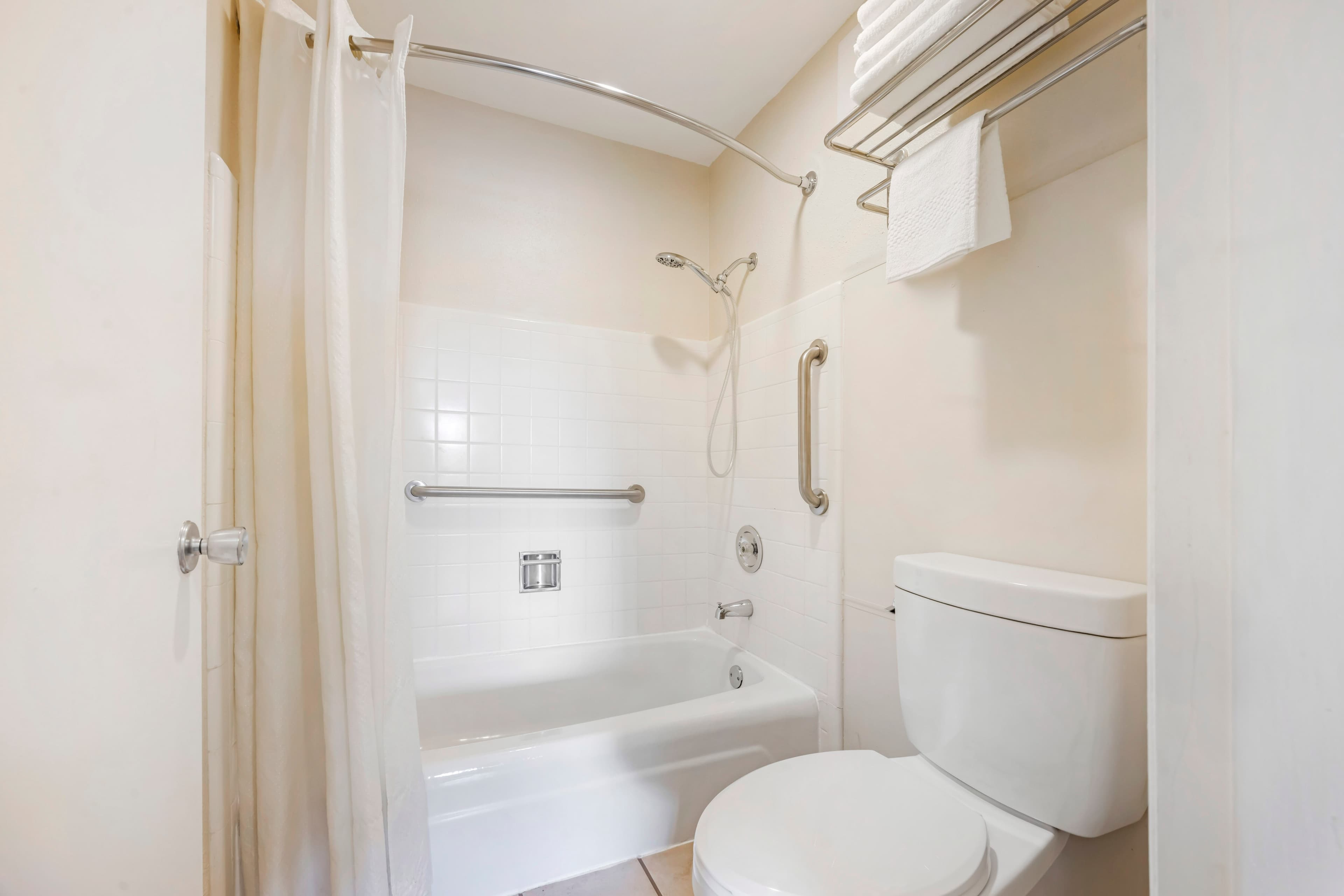 Rodeway Inn Albany — 25