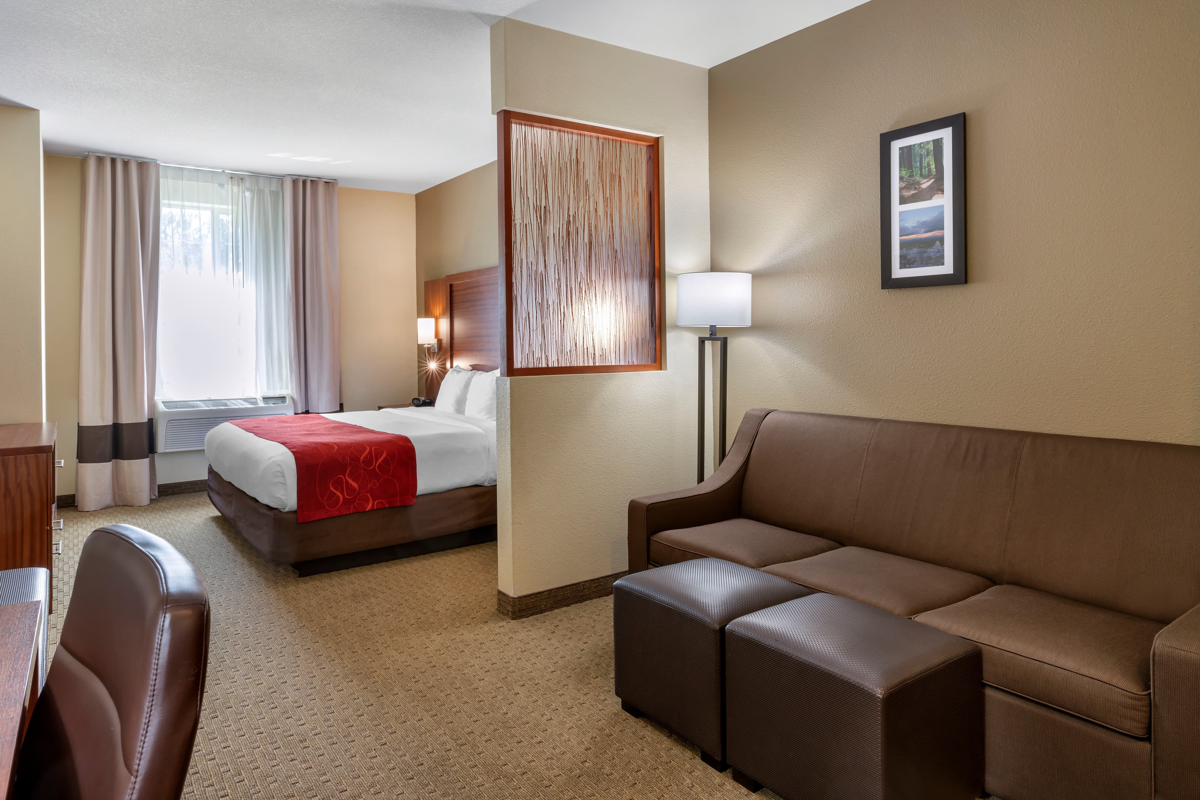 Comfort Suites Eugene University — 15
