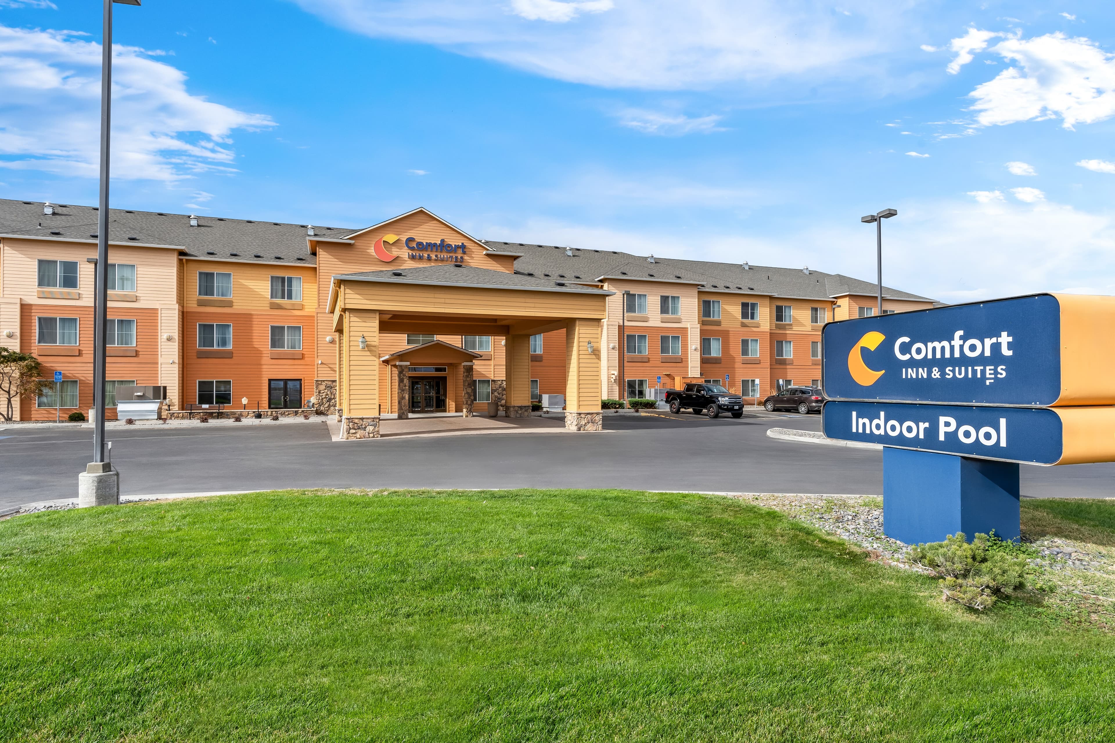 Comfort Inn & Suites Hermiston South - Image 1