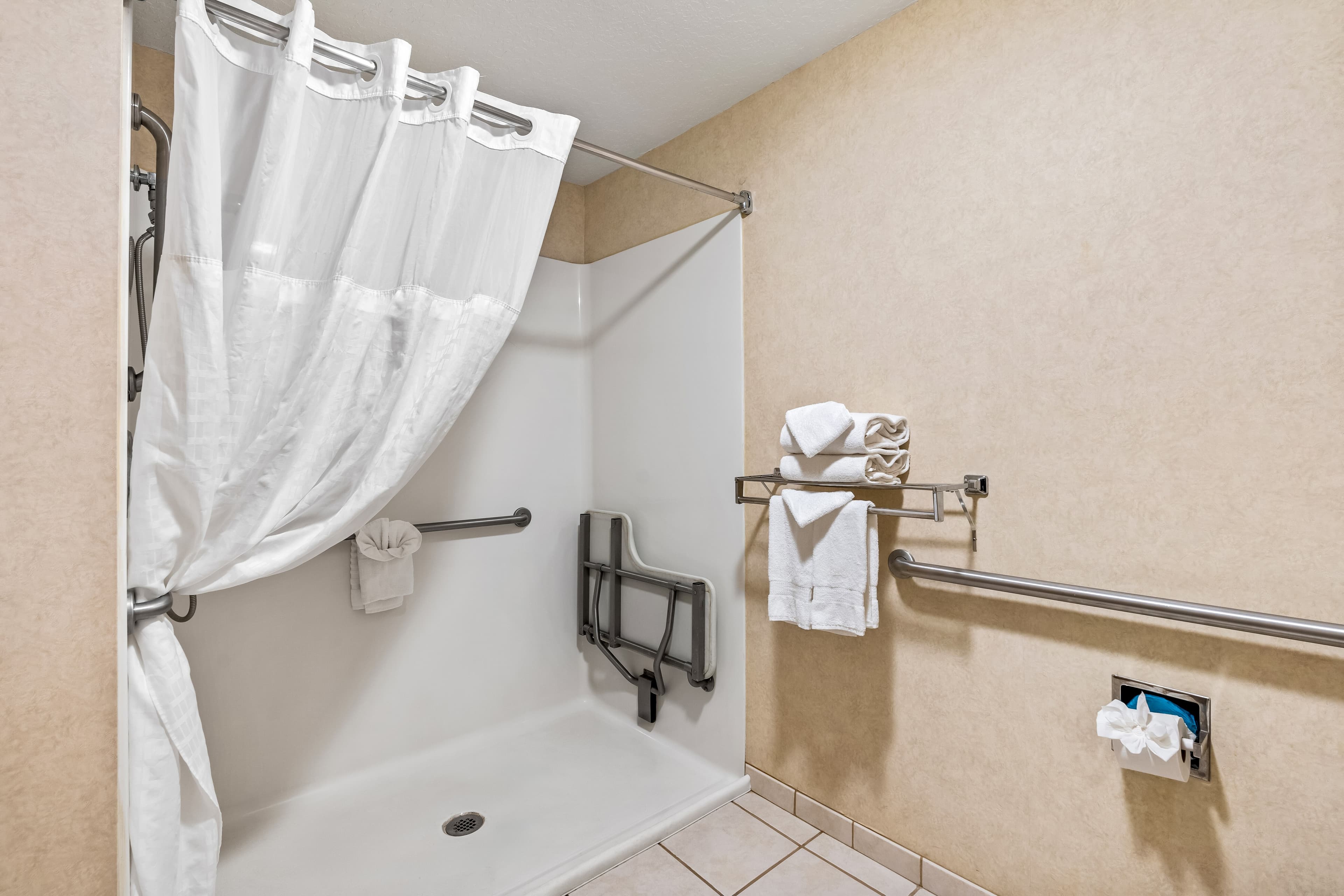 Comfort Inn & Suites Hermiston South — 6