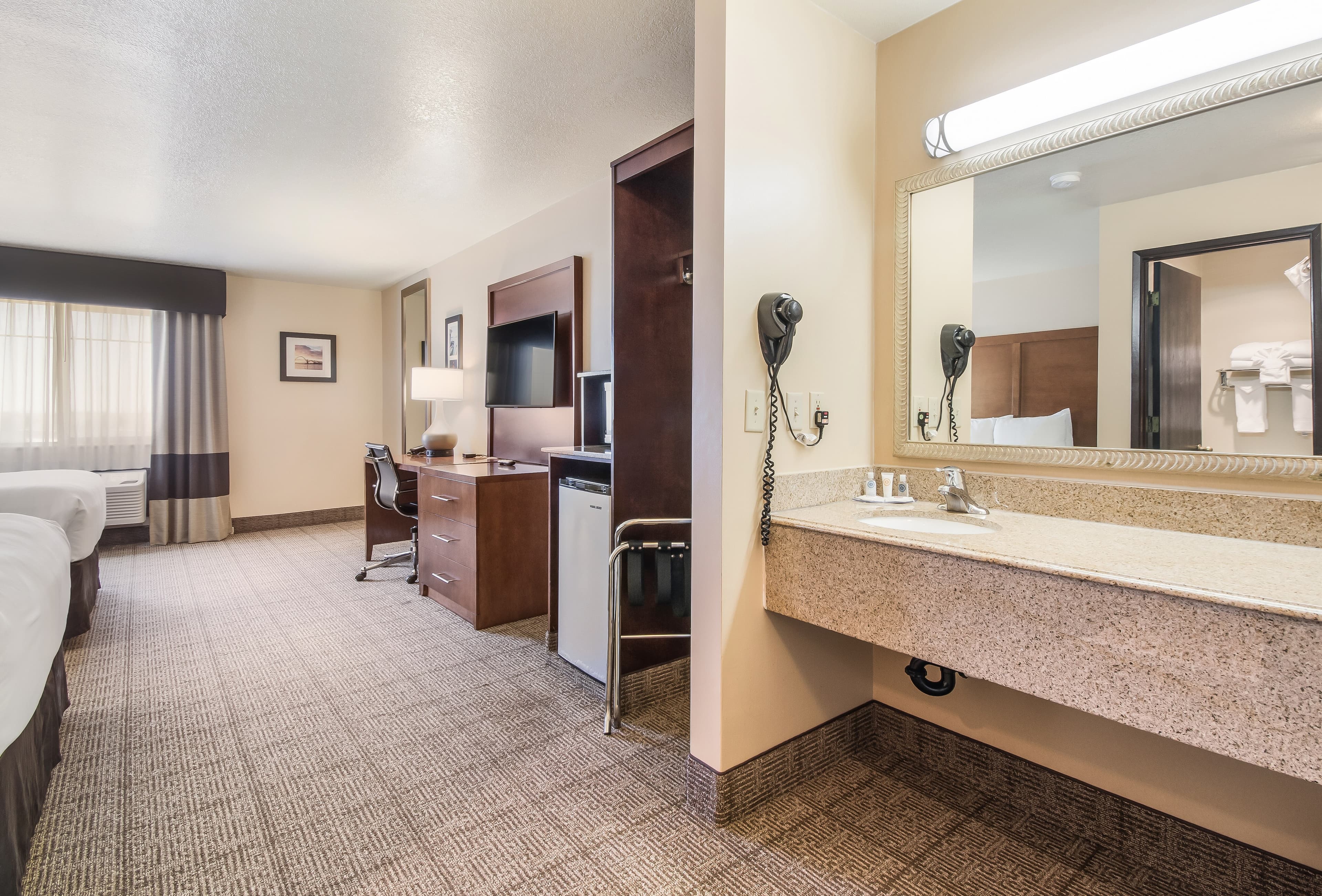 Comfort Inn Newport — 18