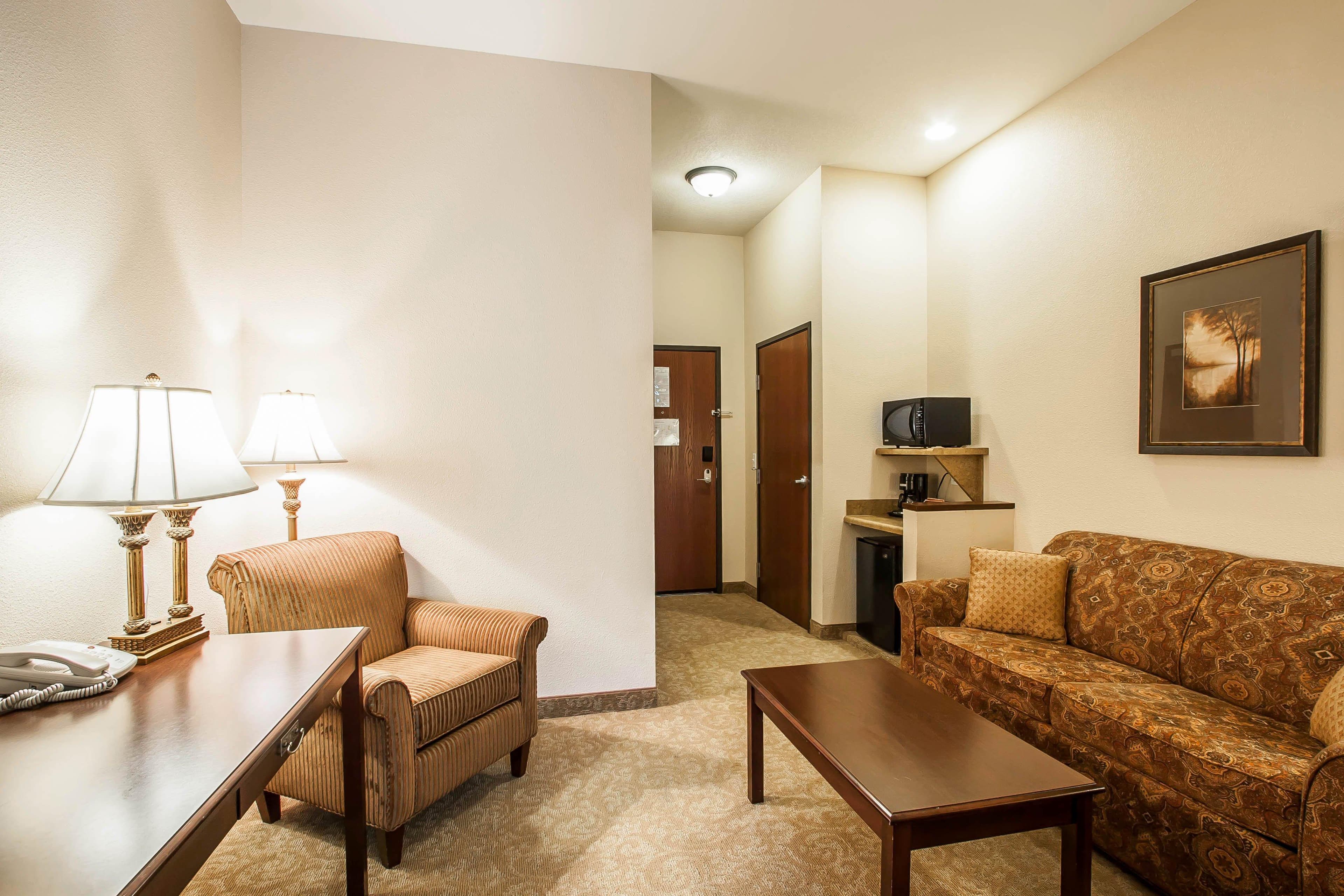 Comfort Inn & Suites McMinnville Wine Country — 17