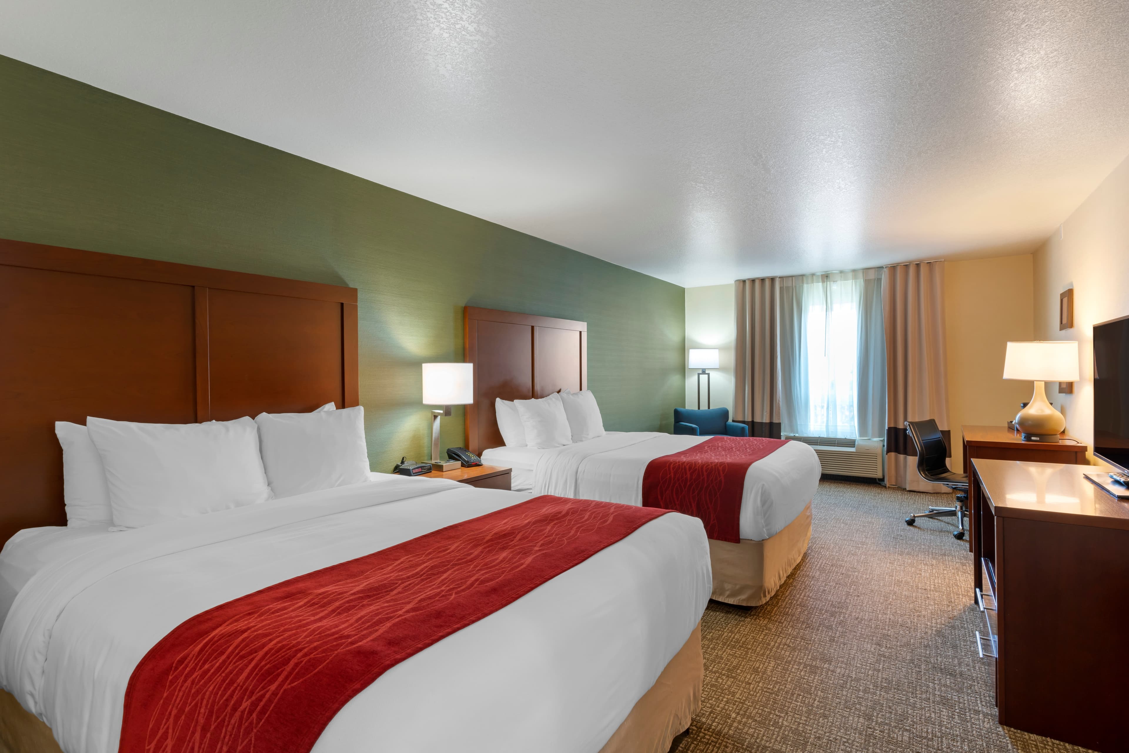 Comfort Inn & Suites Salem Northeast — 9