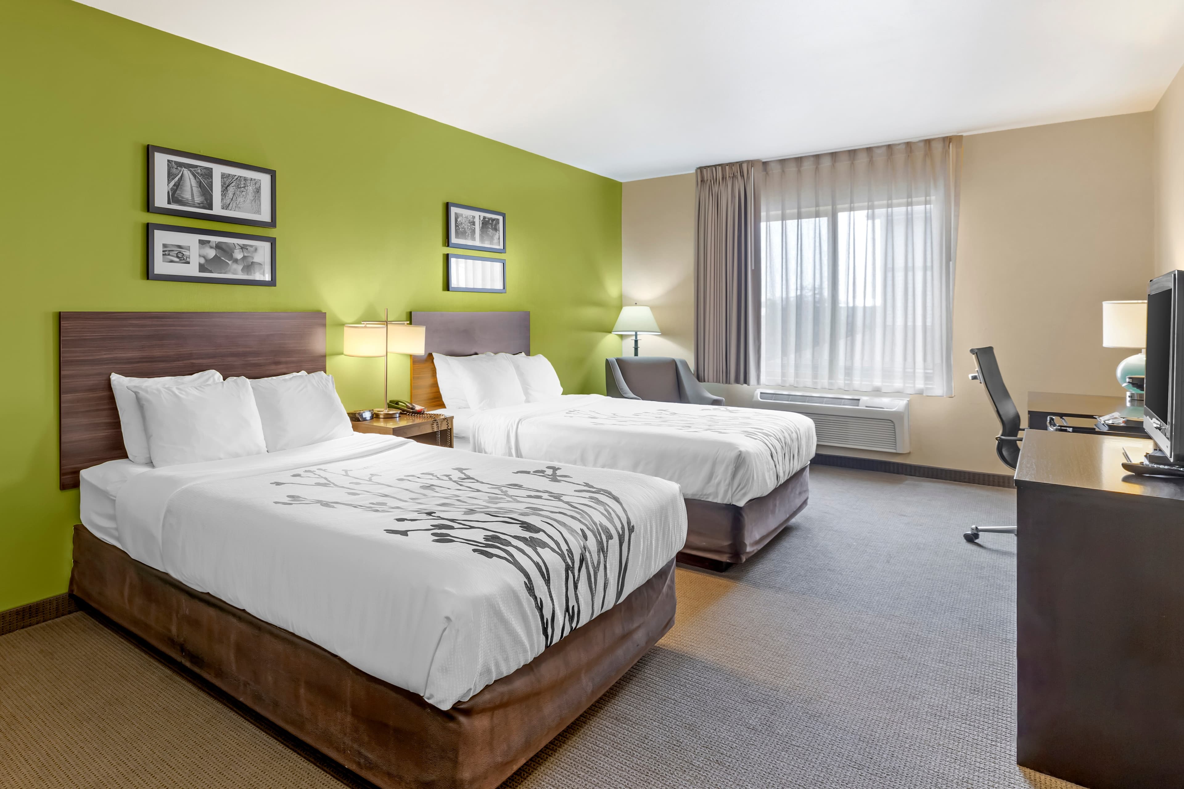 Sleep Inn & Suites Redmond - Image 4