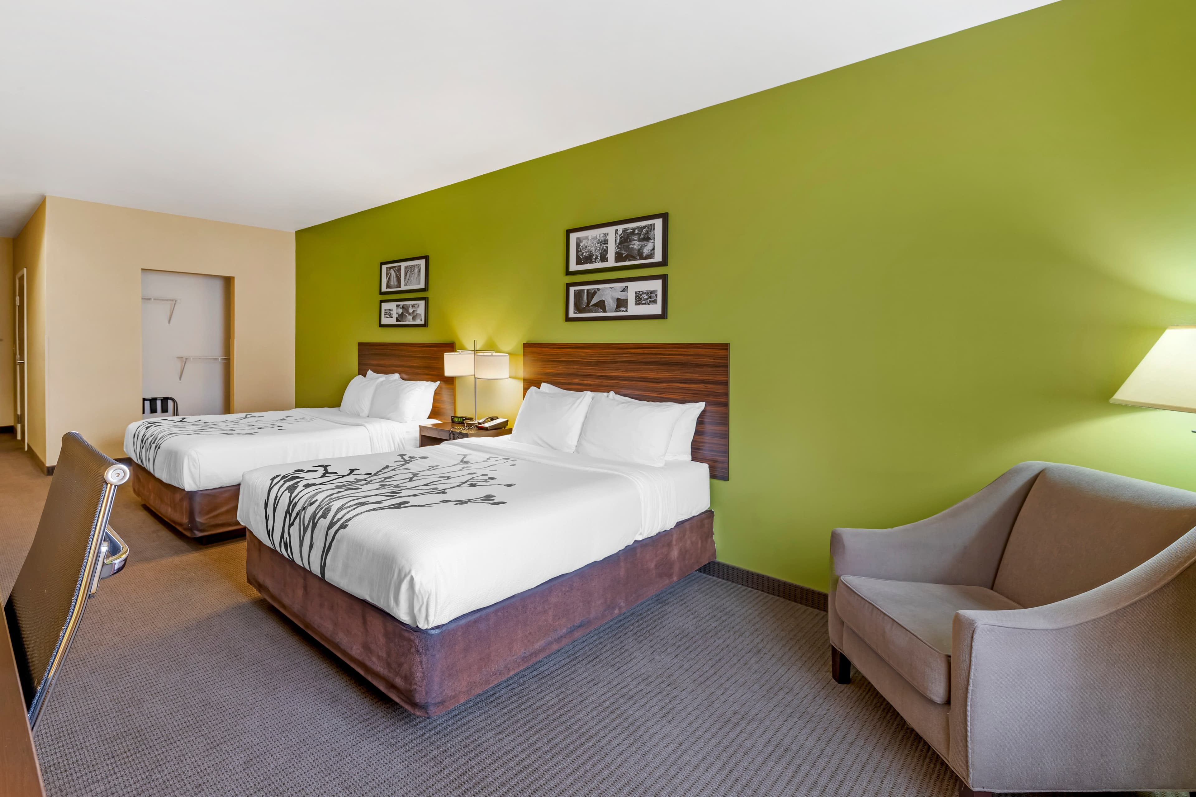 Sleep Inn & Suites Redmond - Image 5