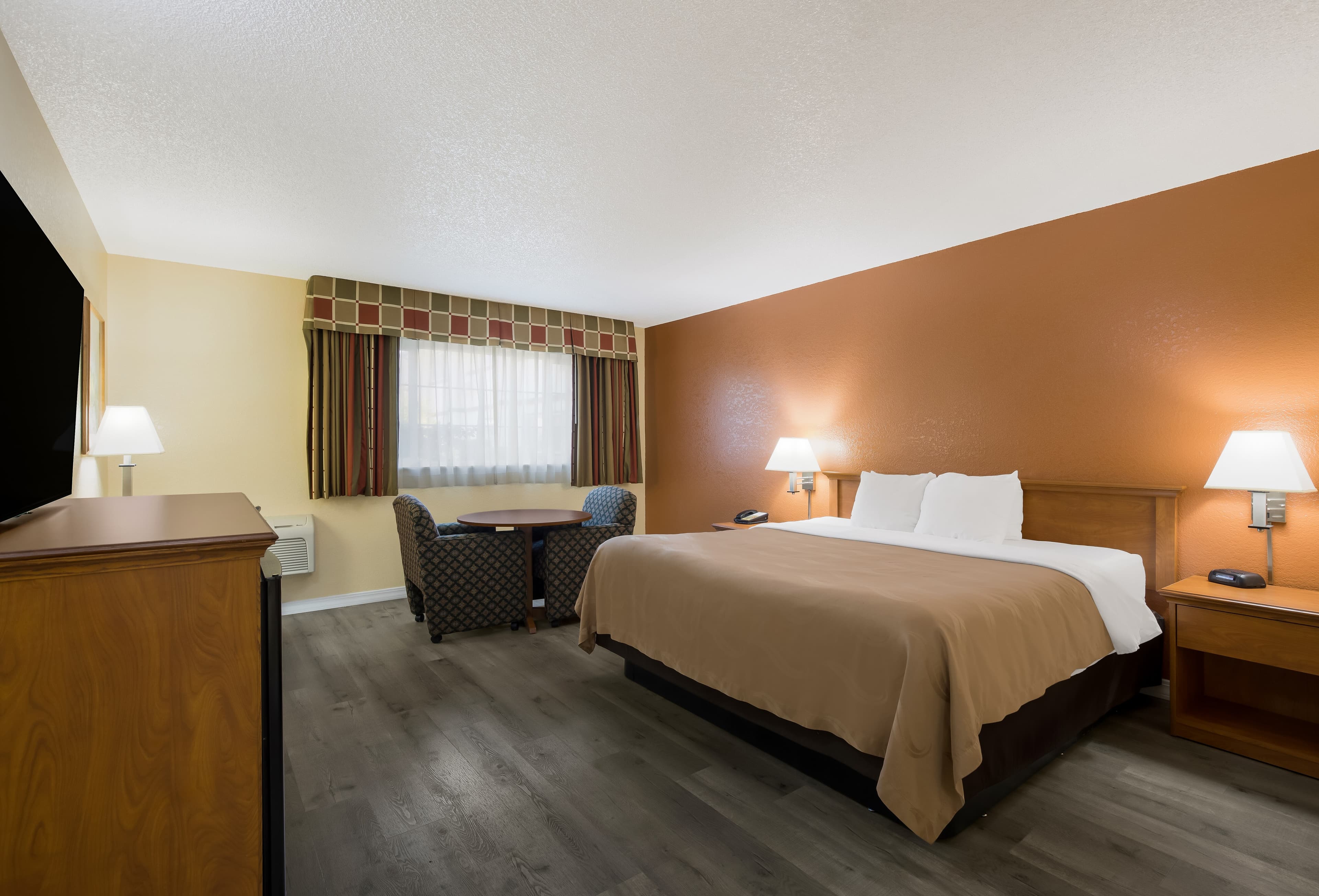 Quality Inn & Suites Medford Airport — 19