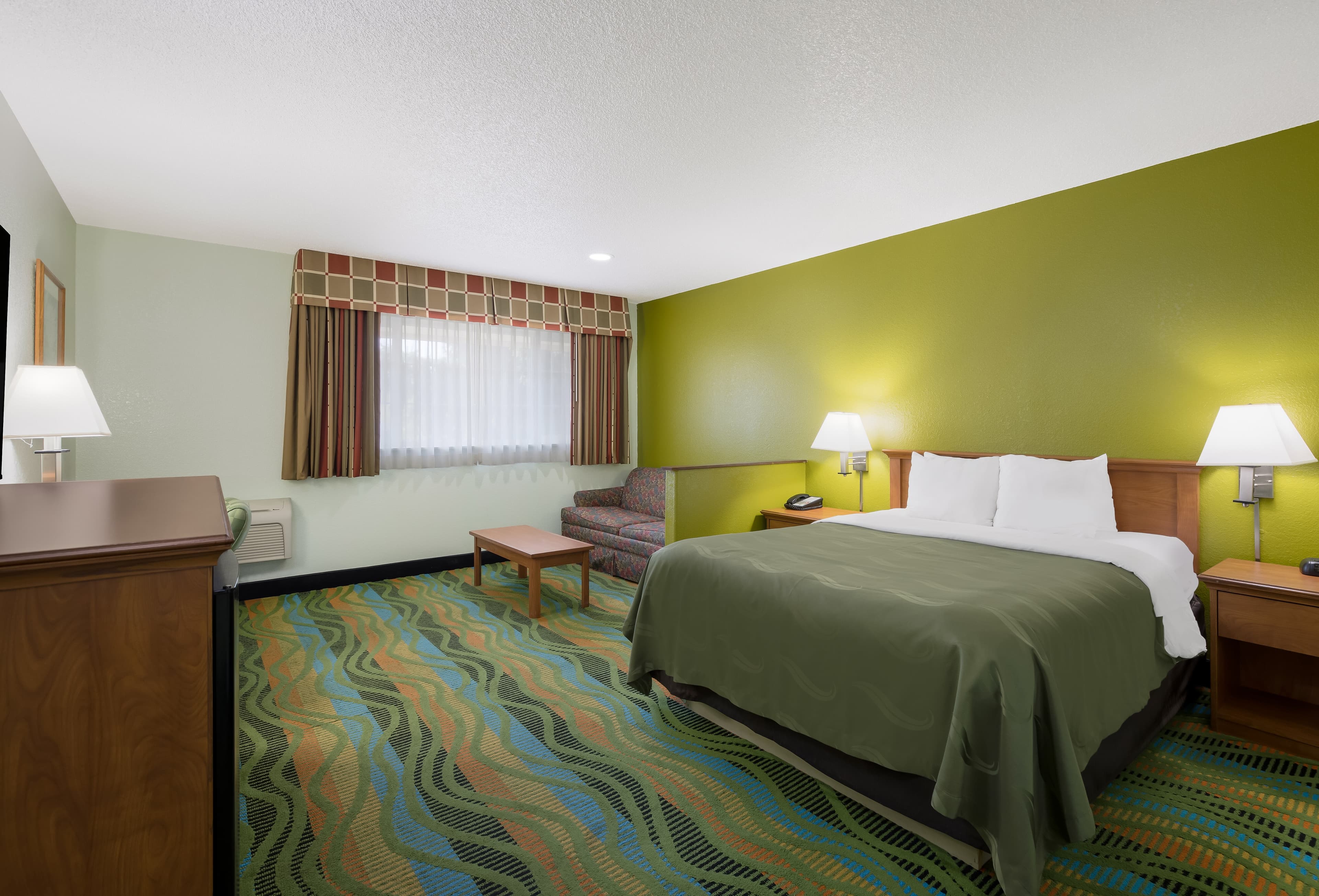Quality Inn & Suites Medford Airport — 31