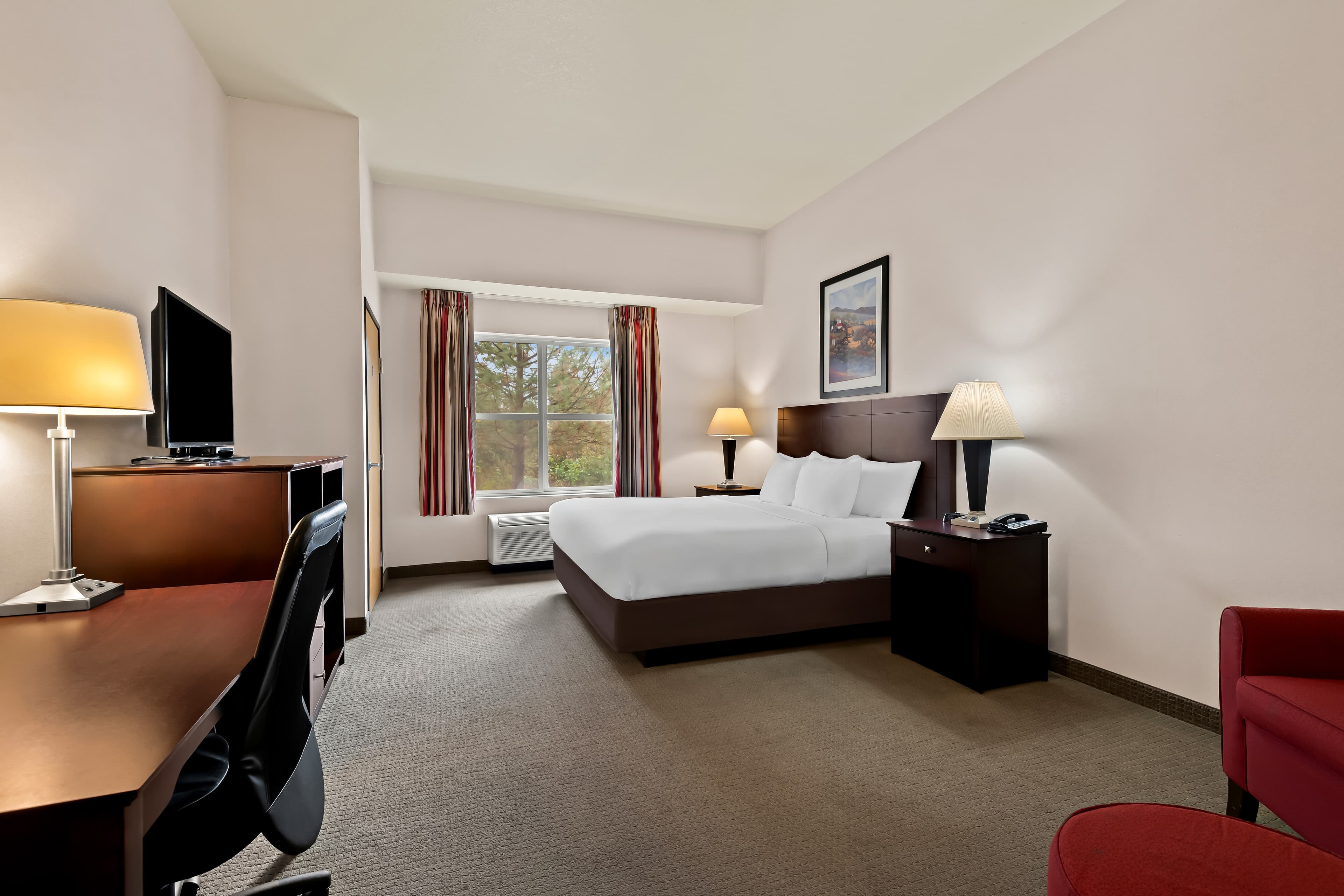 Comfort Inn & Suites Creswell - Image 2
