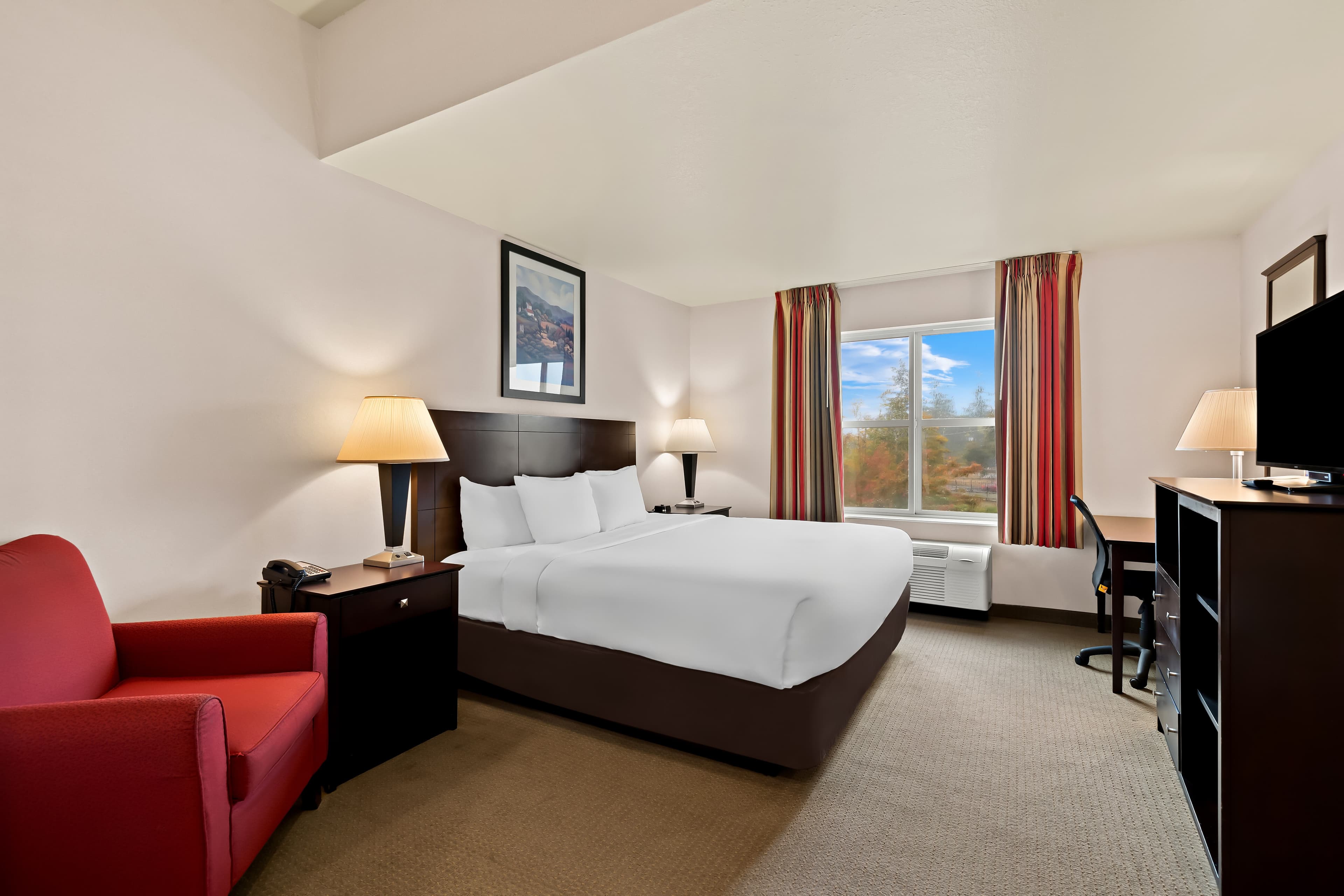 Comfort Inn & Suites Creswell — 17