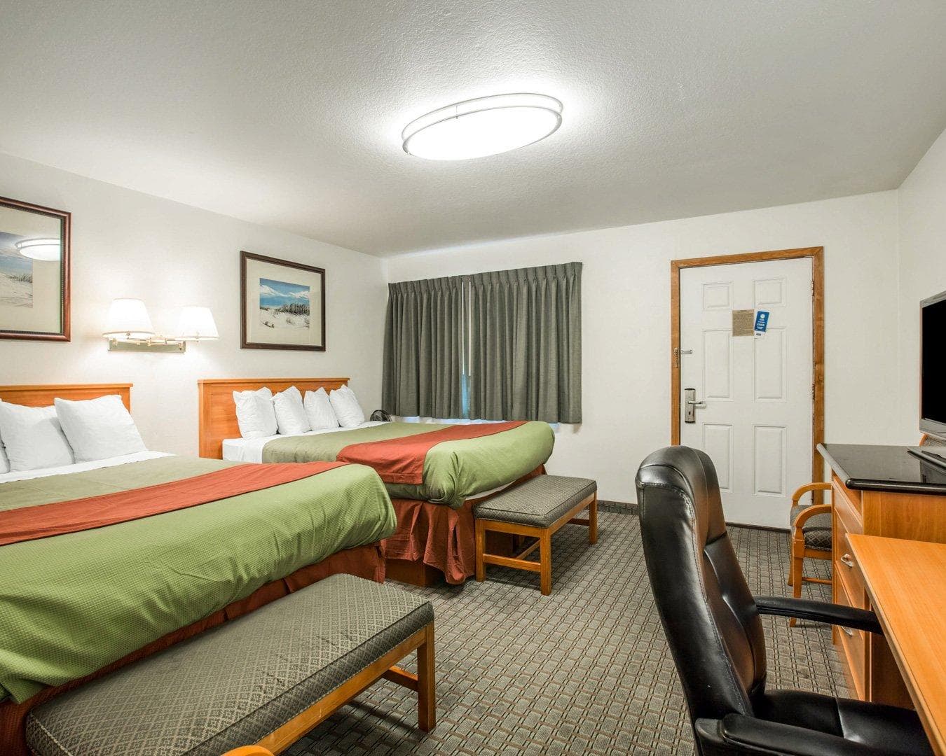 Rodeway Inn Newport — 11
