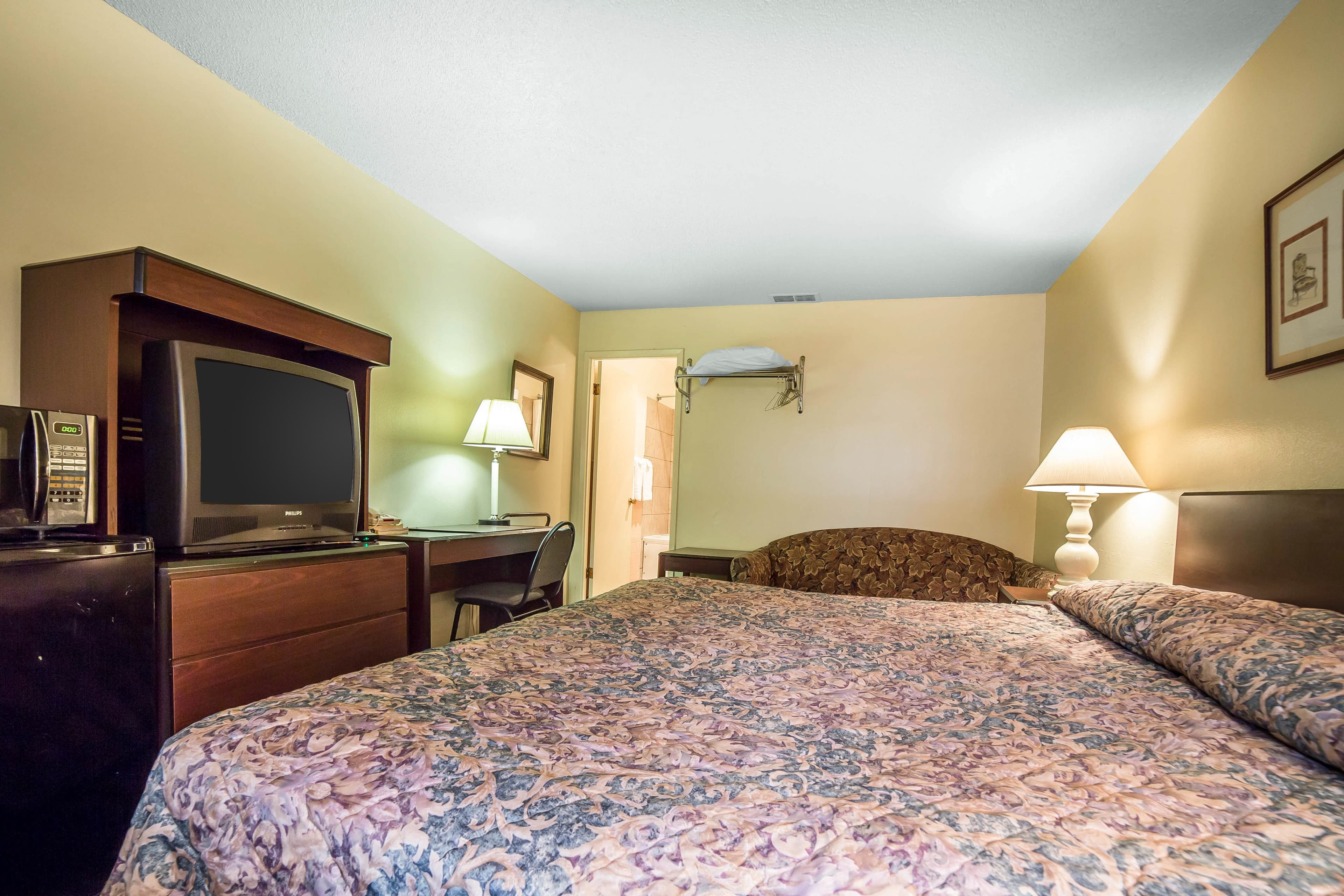 Rodeway Inn La Grande - Island City - Image 3