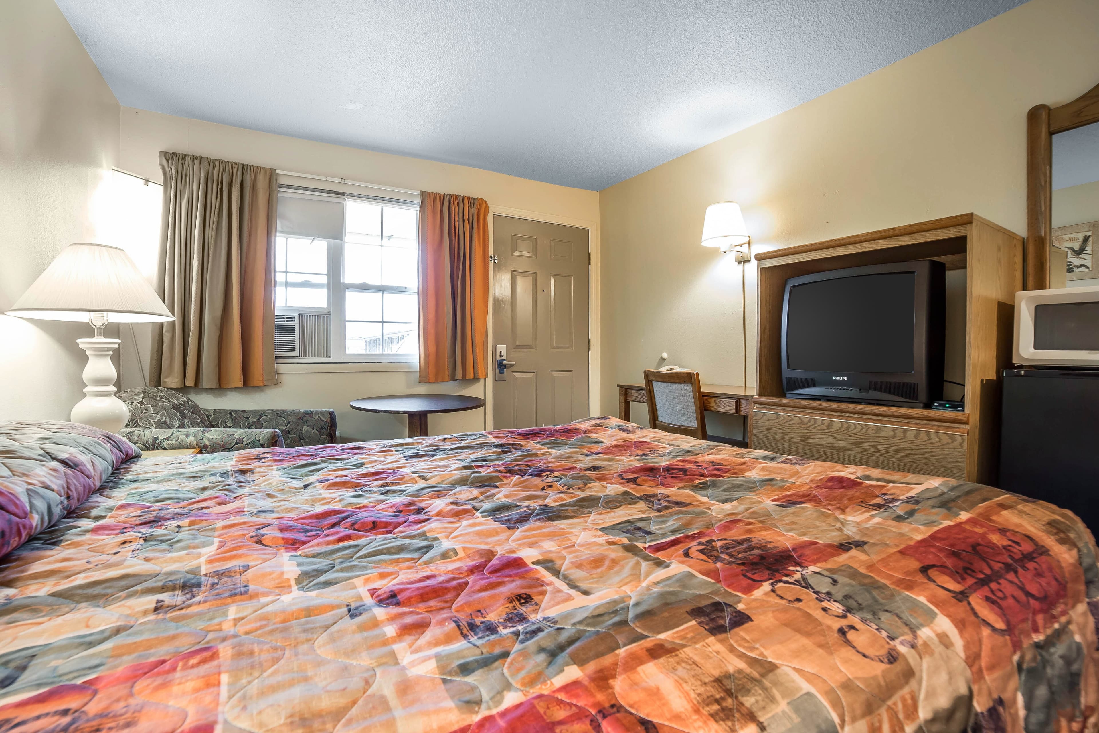 Rodeway Inn La Grande - Island City — 9