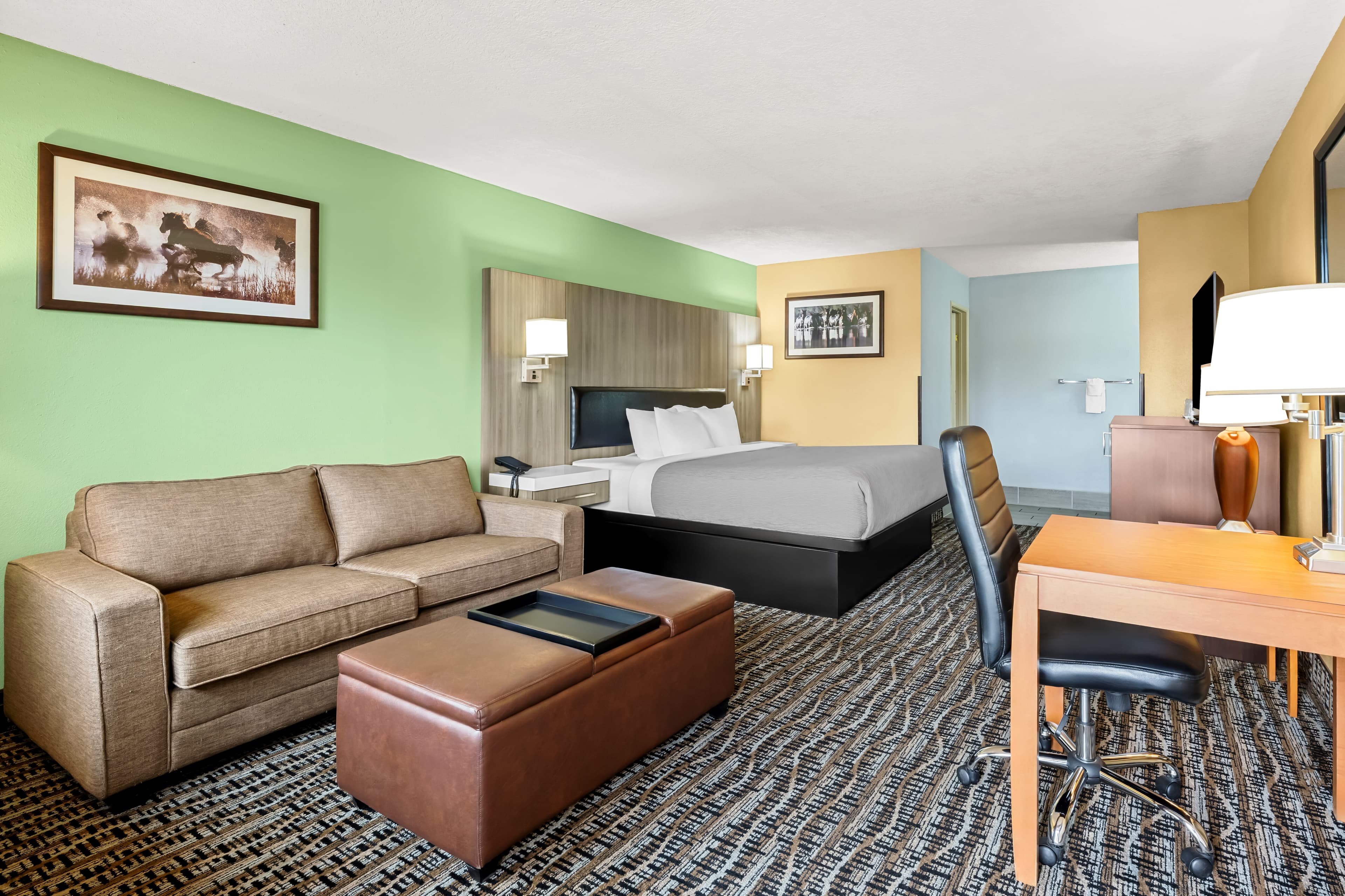 Quality Inn Madras - Image 1