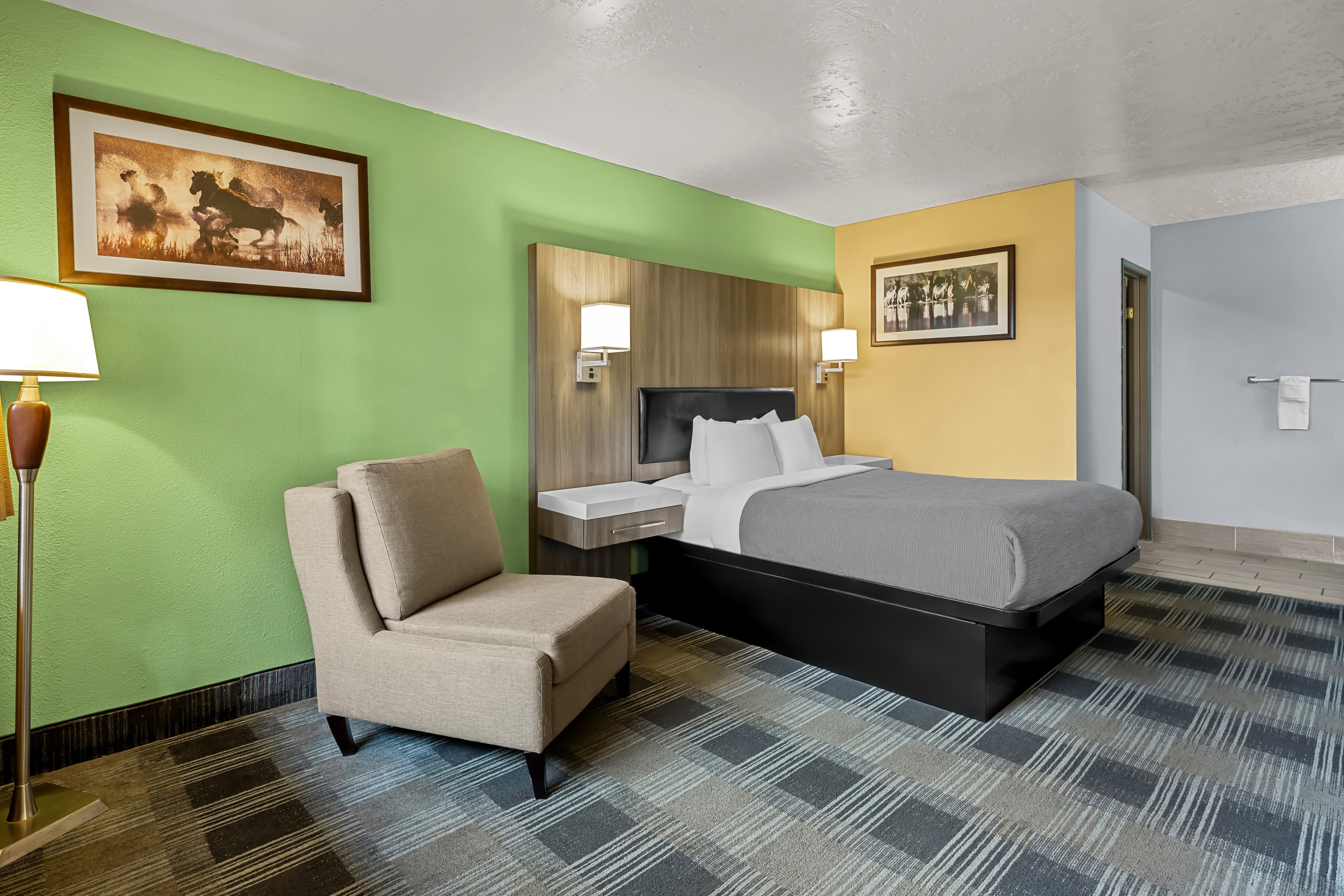Quality Inn Madras — 13