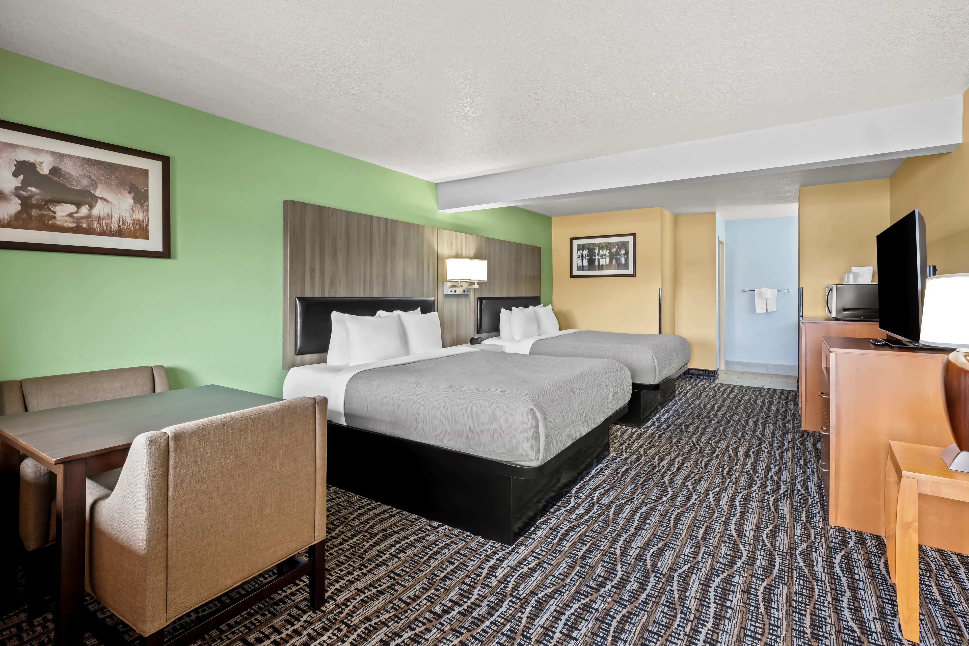 Quality Inn Madras — 16