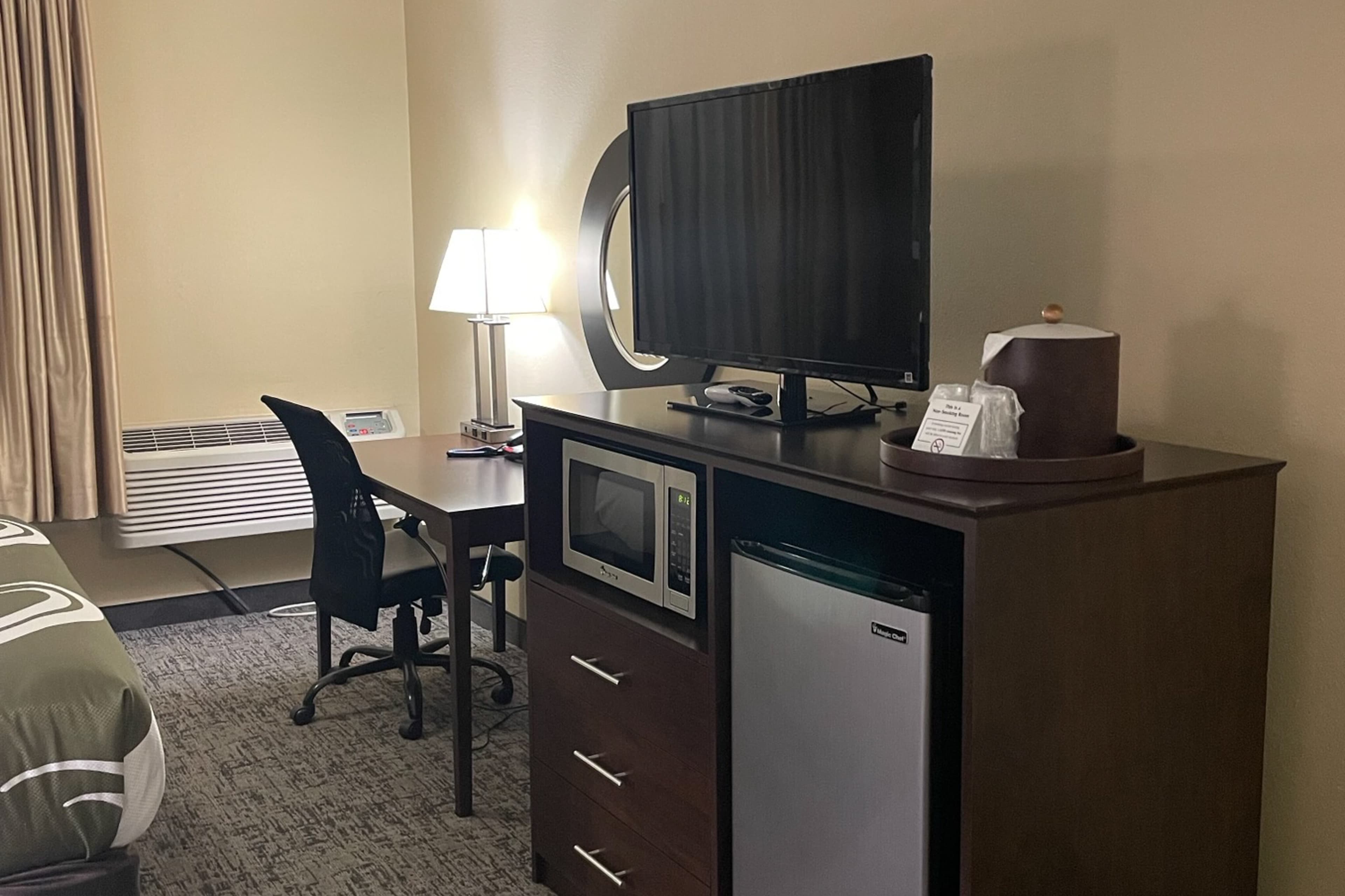 Quality Inn Ontario — 39
