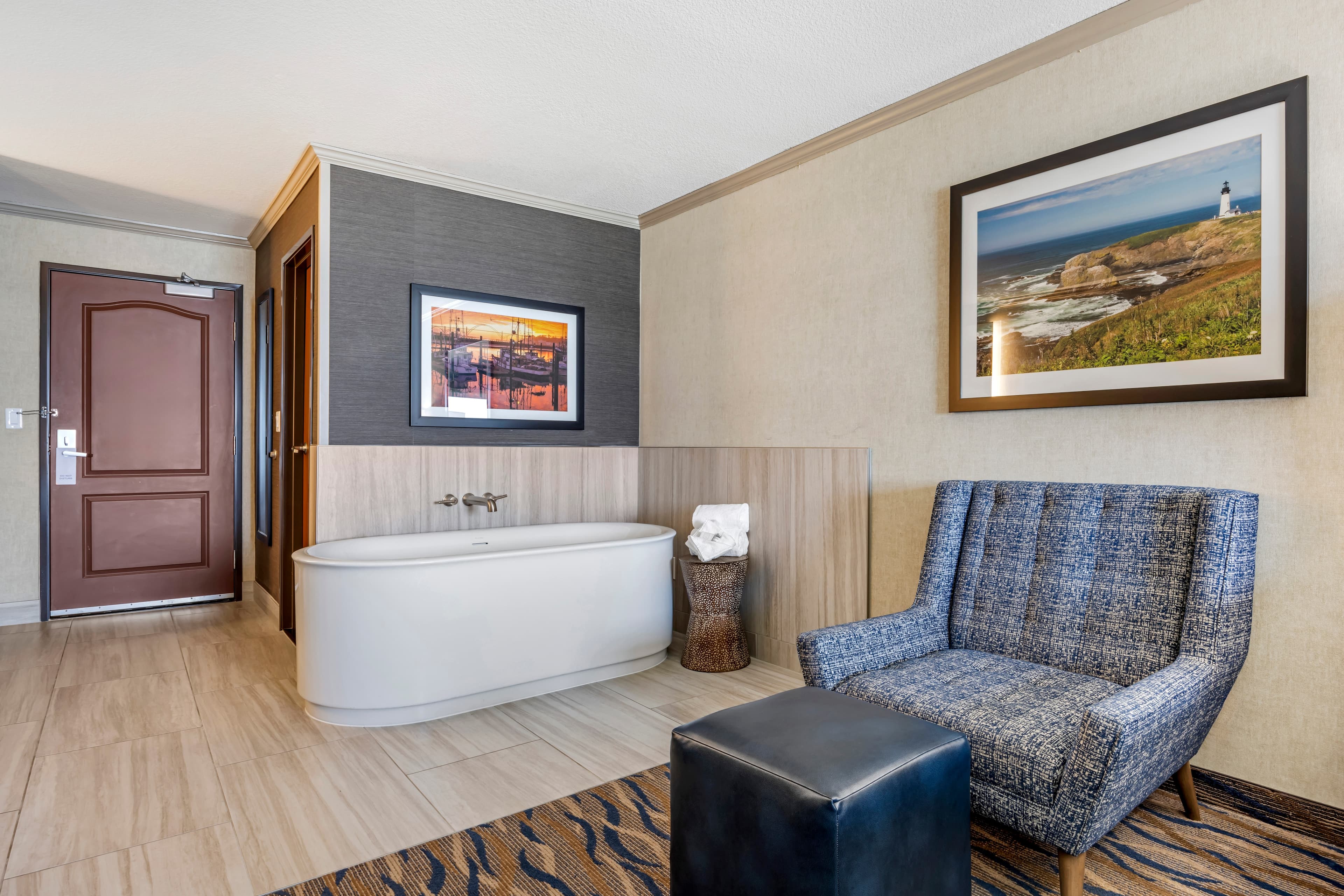 Elizabeth Oceanfront Suites, an Ascend Collection Hotel — 8