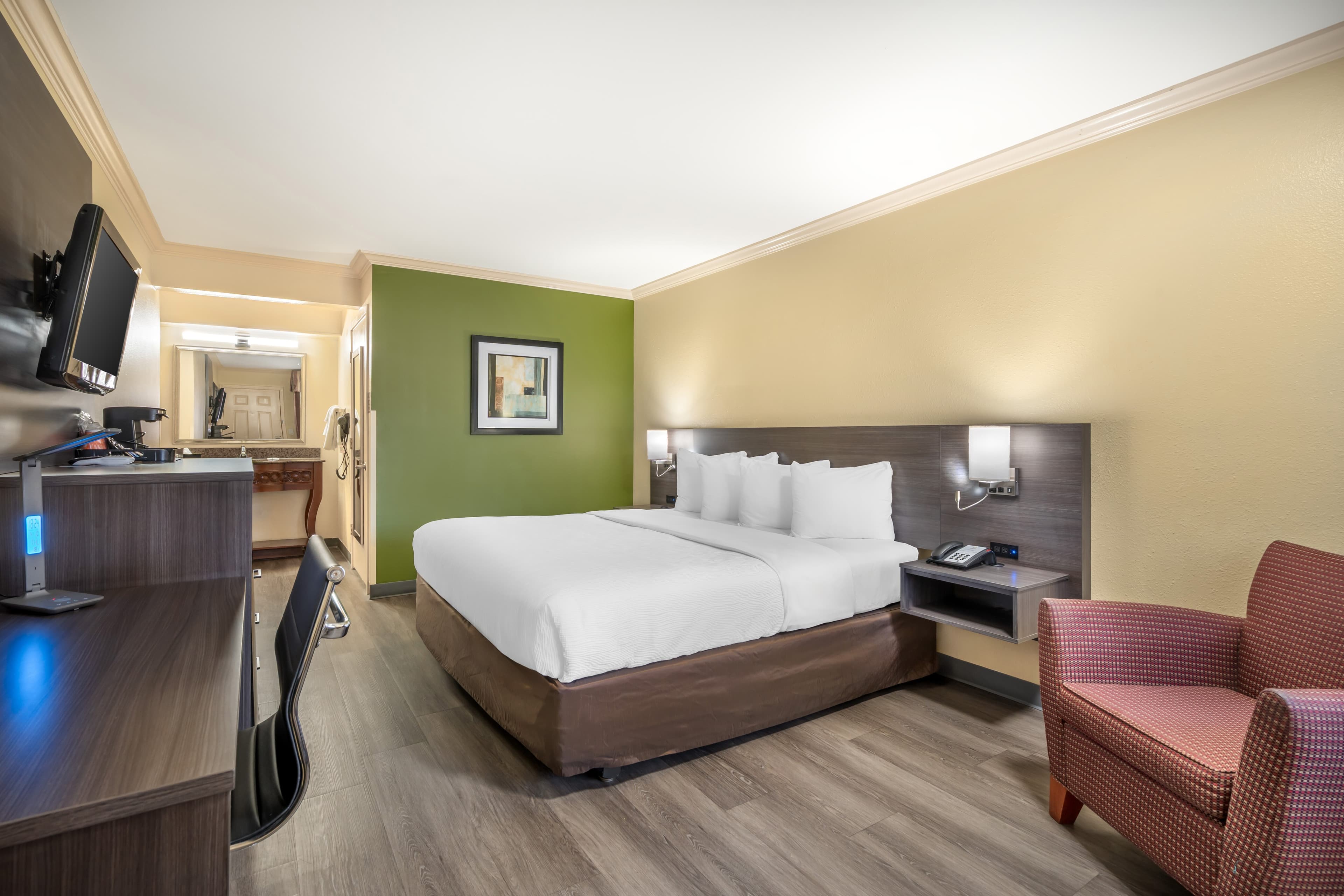 Quality Inn Klamath Falls - Crater Lake Gateway - Image 4