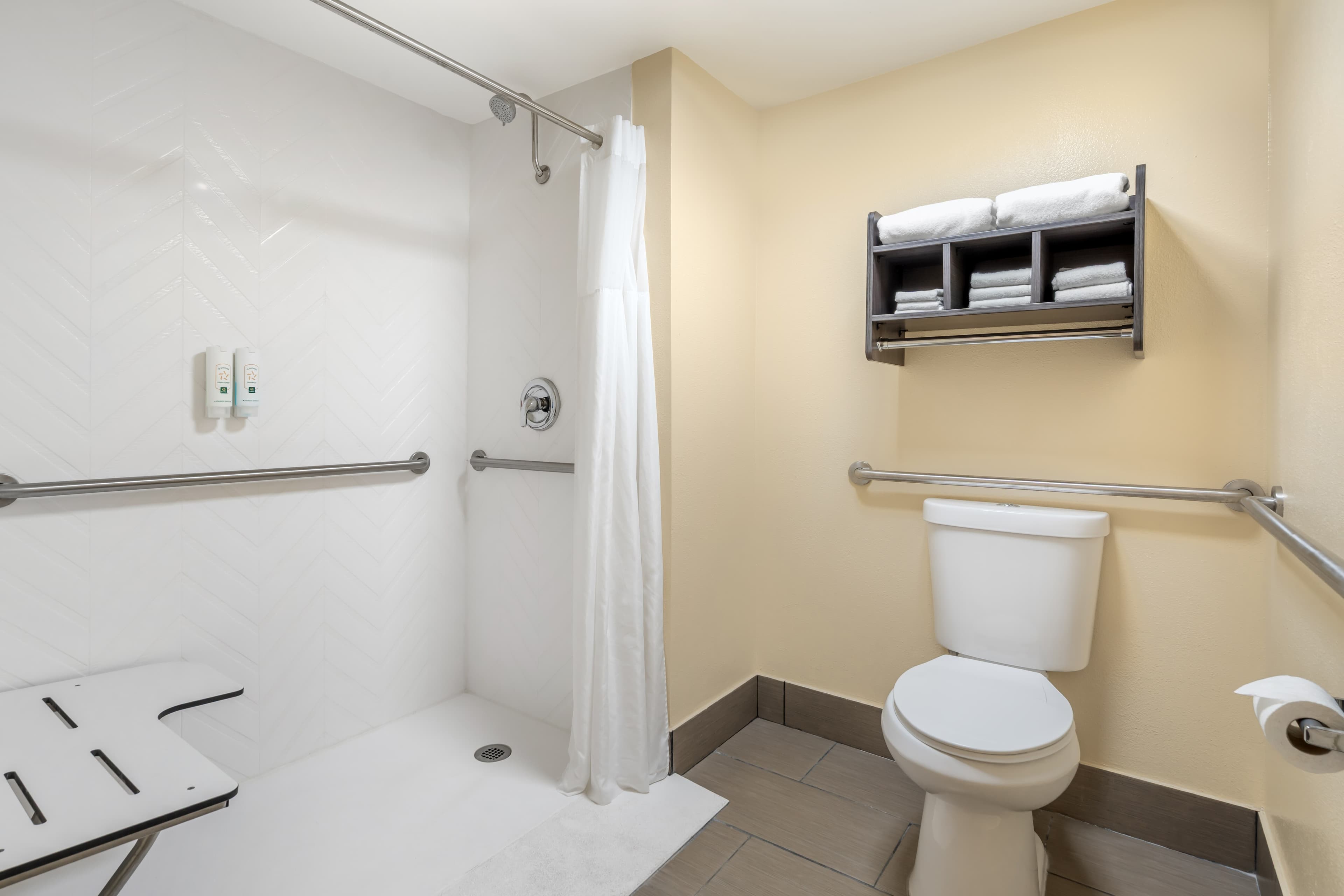 Quality Inn Klamath Falls - Crater Lake Gateway - Image 5