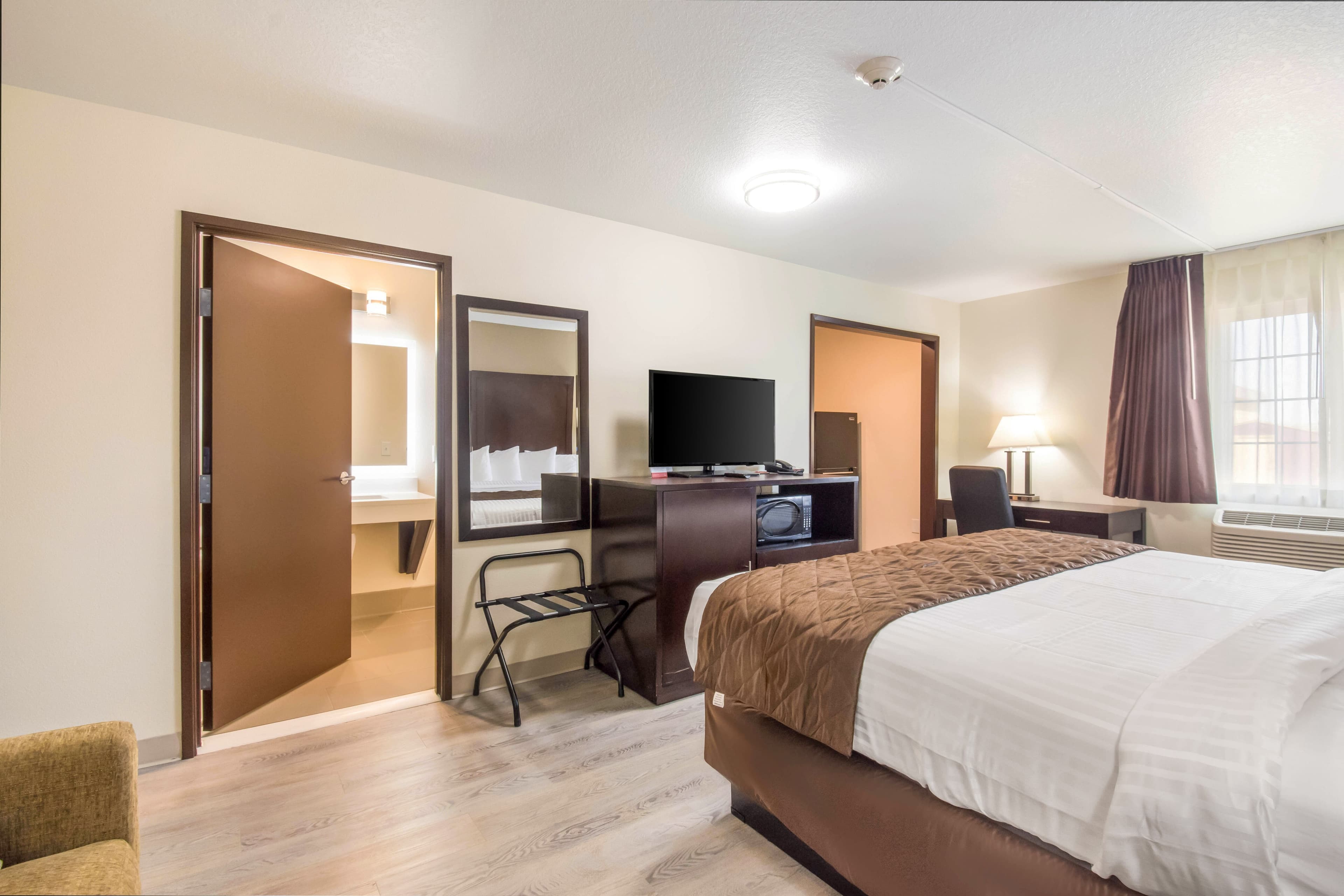 Econo Lodge Umatilla Columbia River Area - Image 4