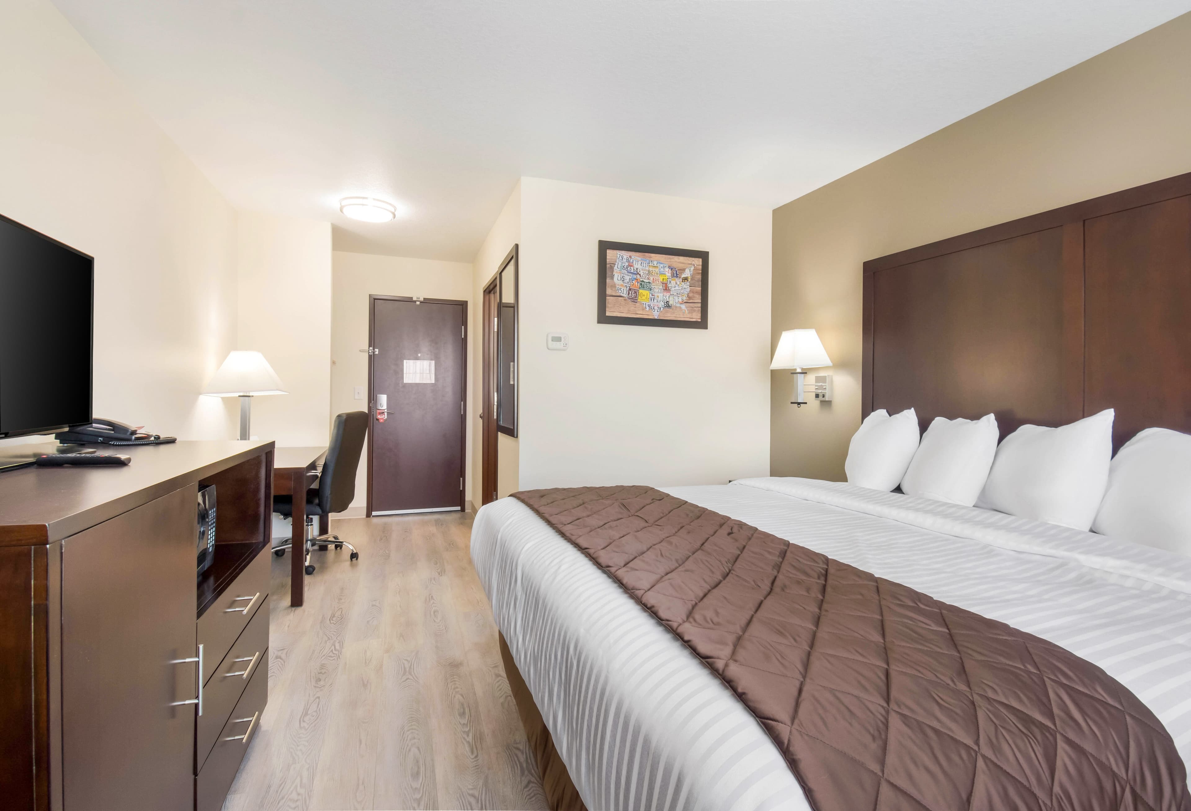 Econo Lodge Umatilla Columbia River Area — 8