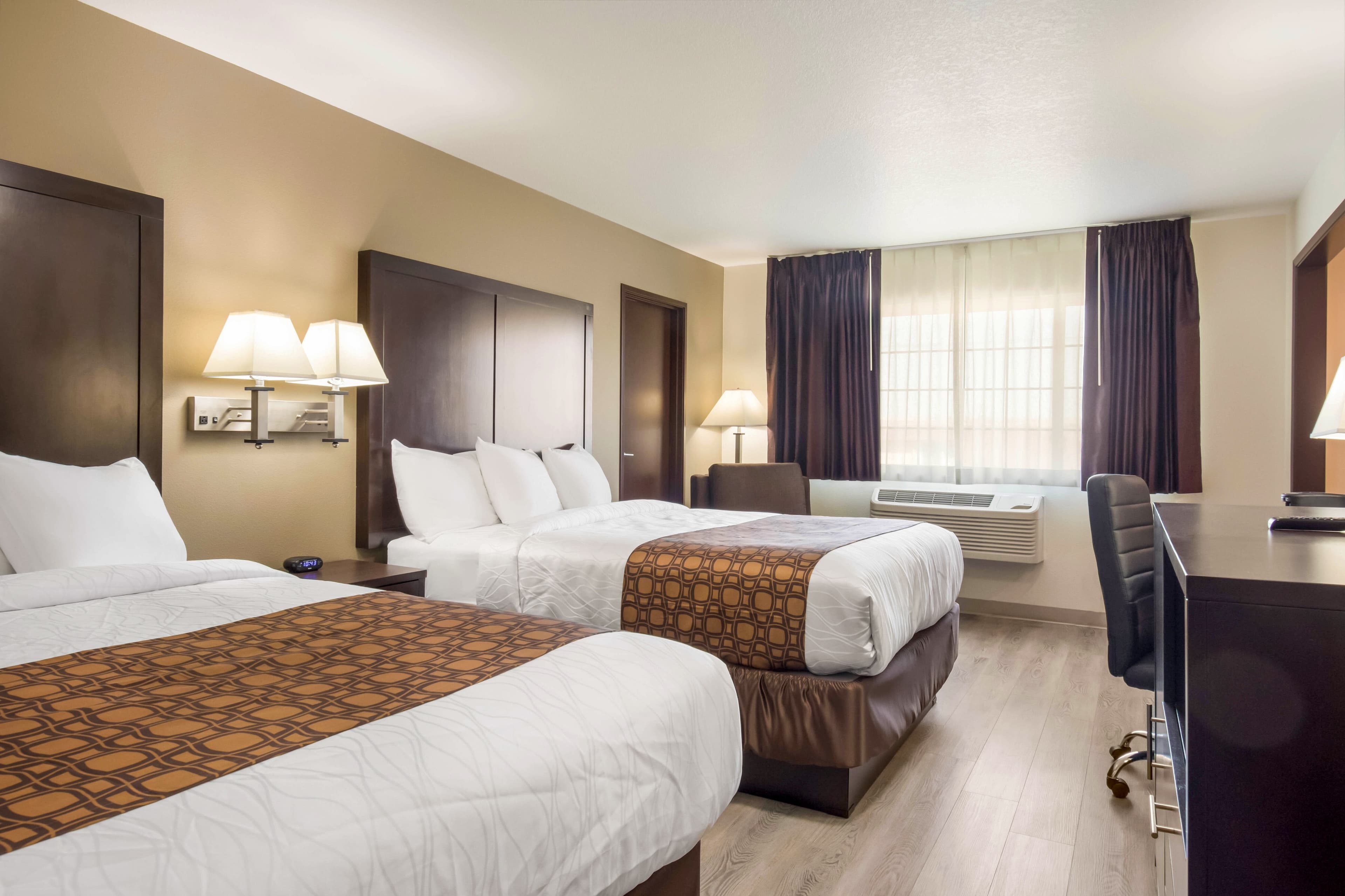 Econo Lodge Umatilla Columbia River Area — 18