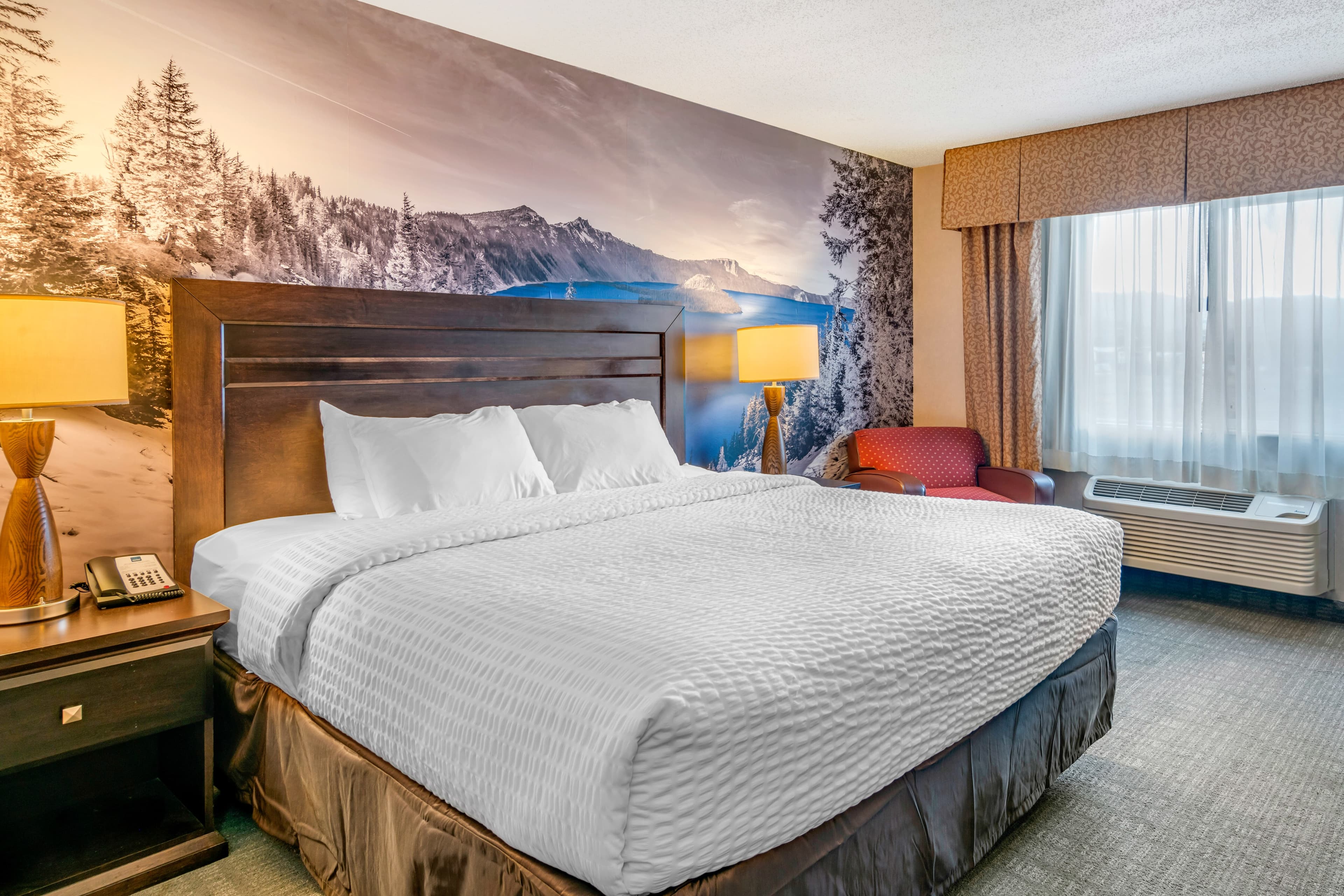Clarion Pointe Medford — 10