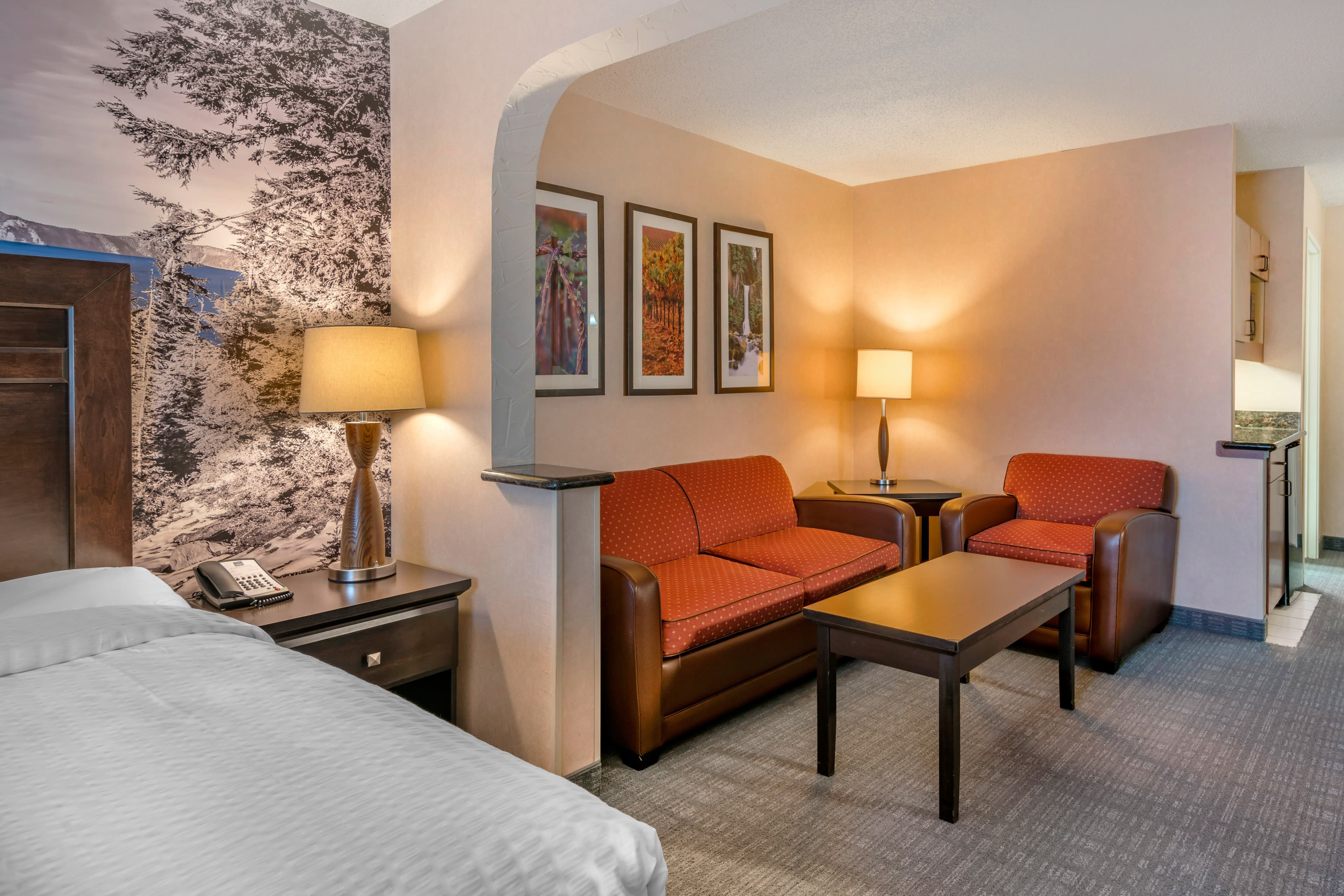 Clarion Pointe Medford — 35