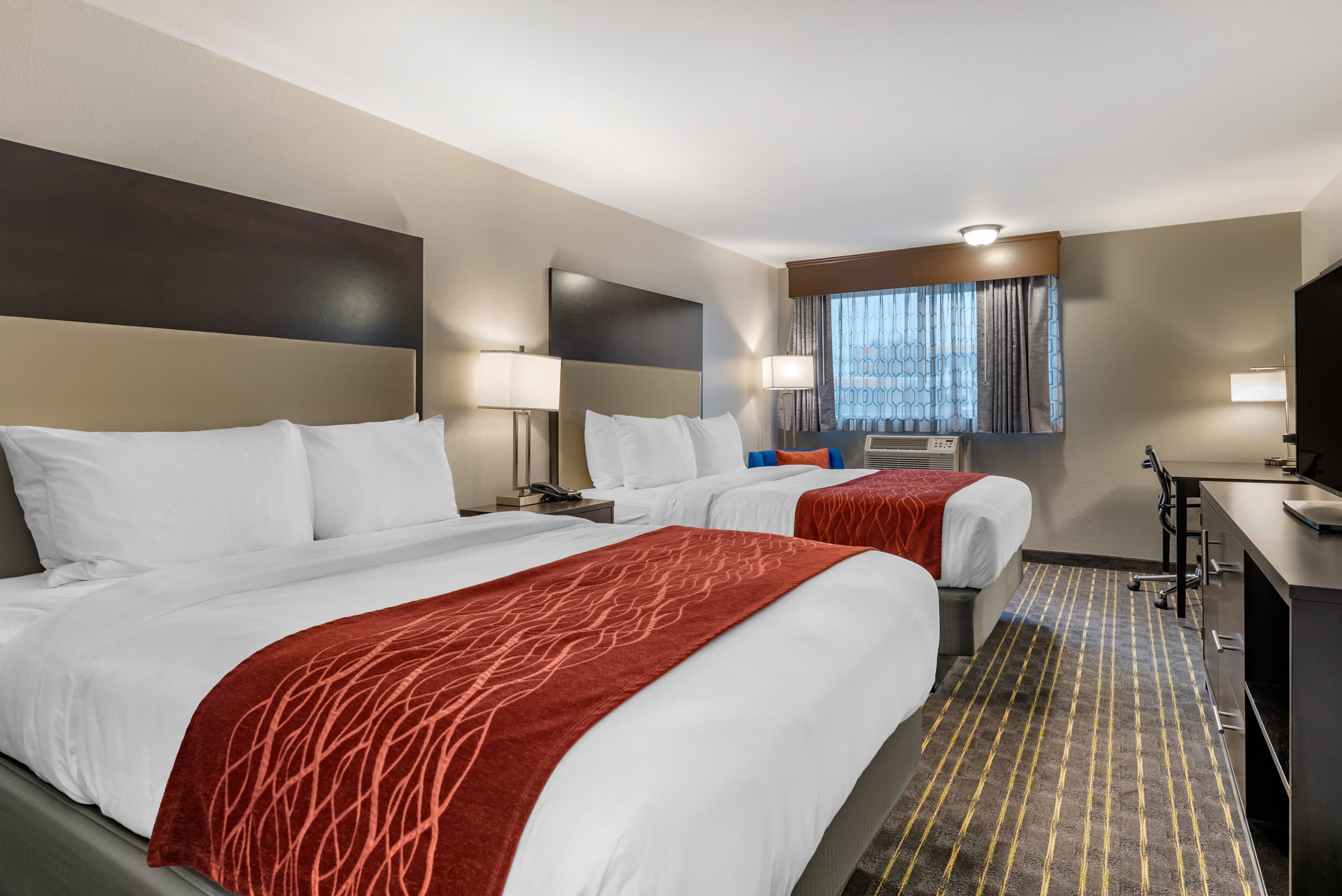 Comfort Inn & Suites Tigard near Washington Square — 7
