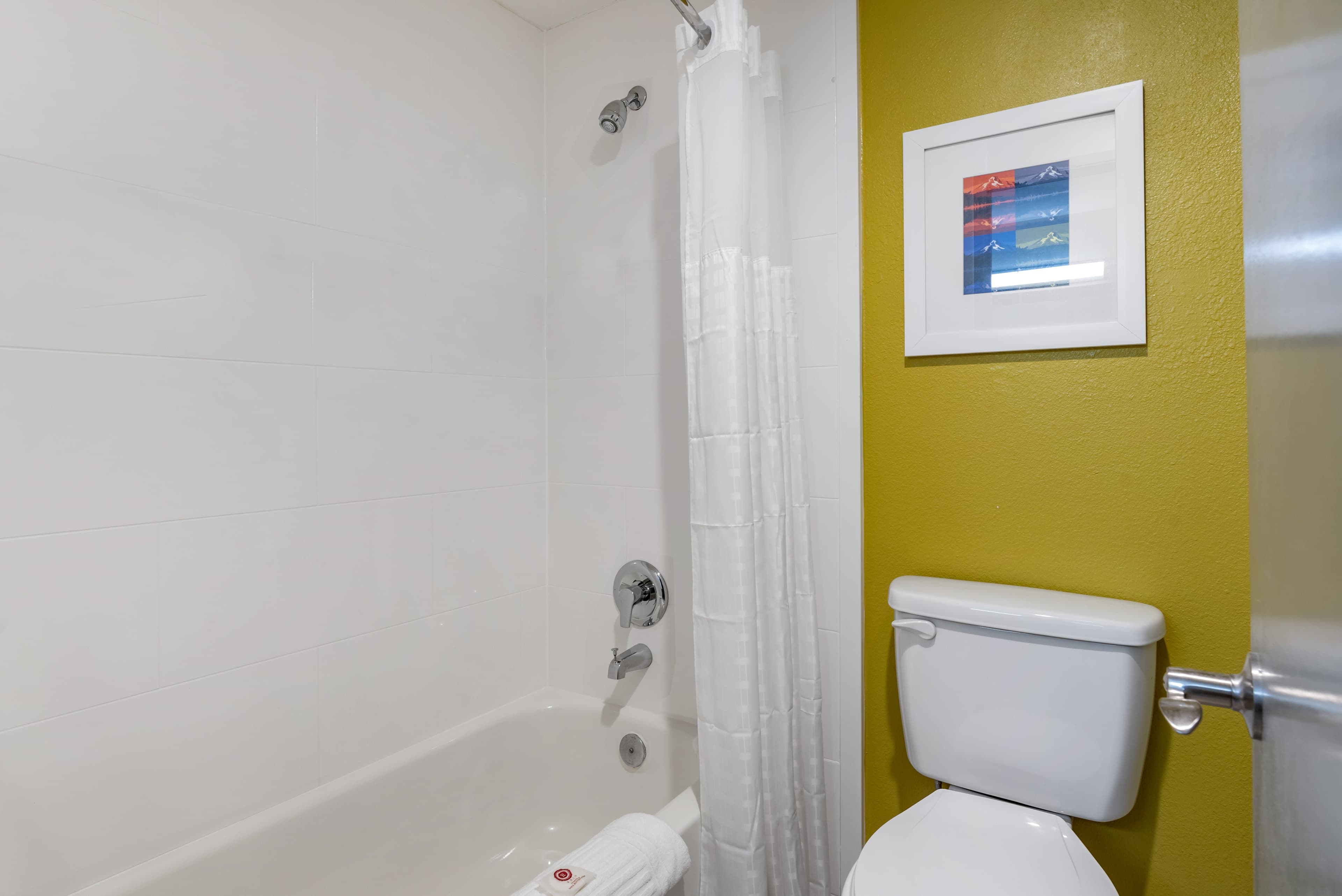 Comfort Inn & Suites Tigard near Washington Square — 19