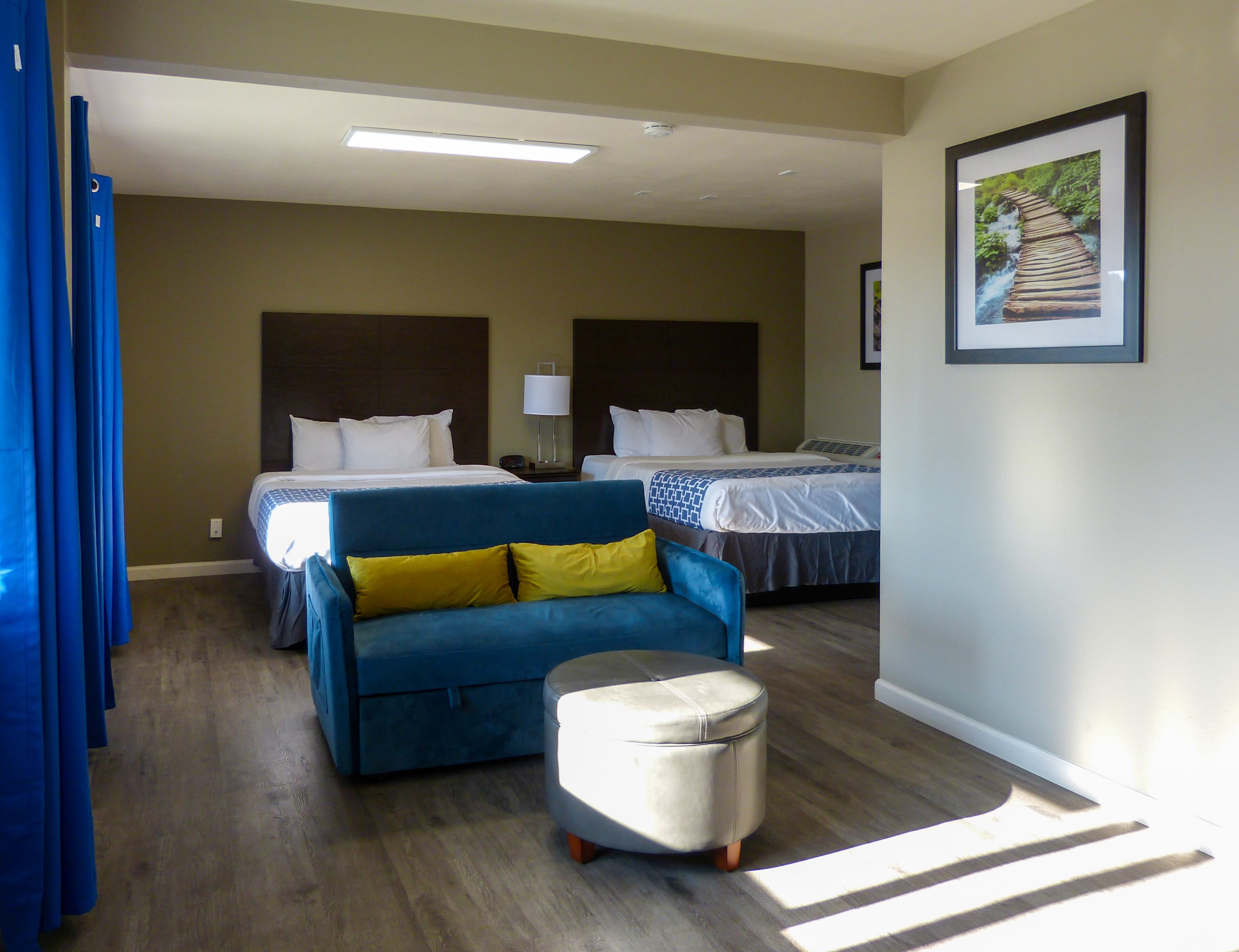 Rodeway Inn & Suites Ontario - Image 2