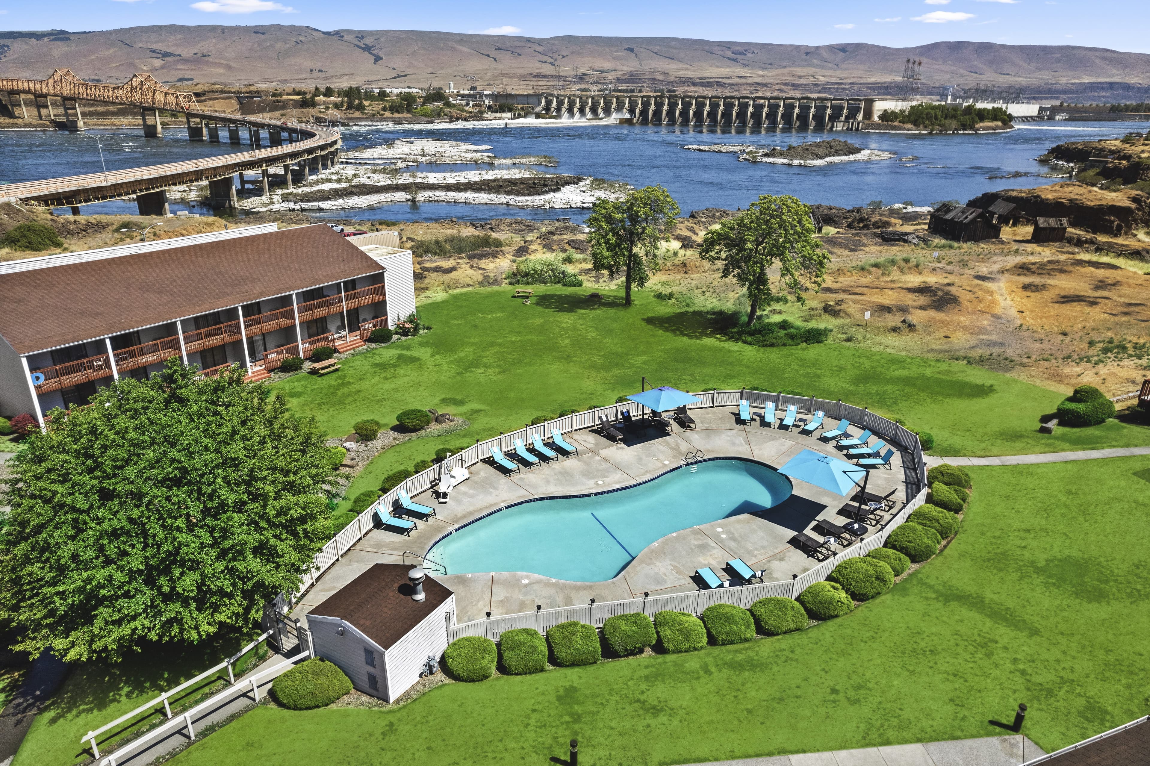 Columbia River Hotel and Conference Center, an Ascend Collection Hotel - Image 1