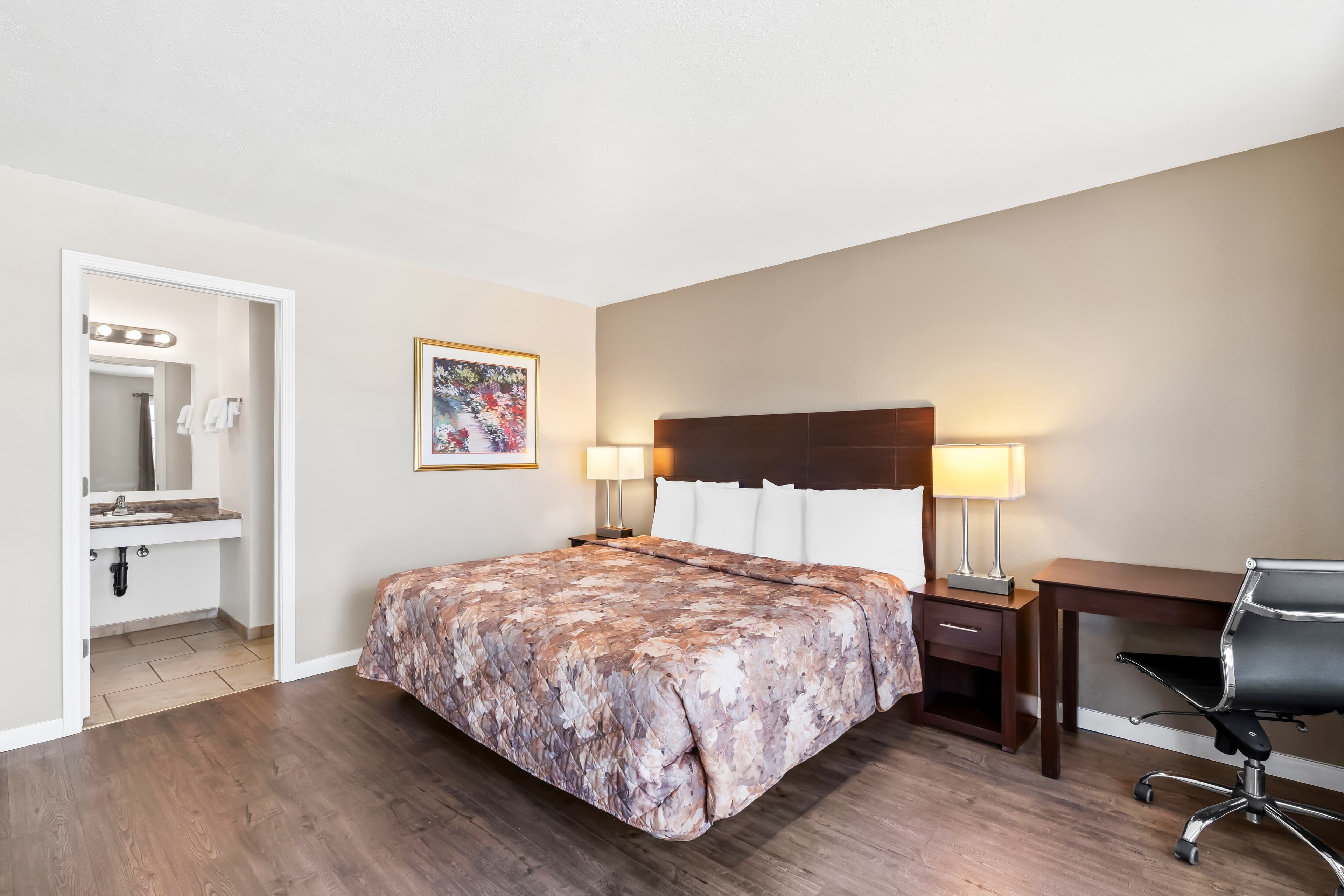 Rodeway Inn Hermiston - Umatilla - Image 3