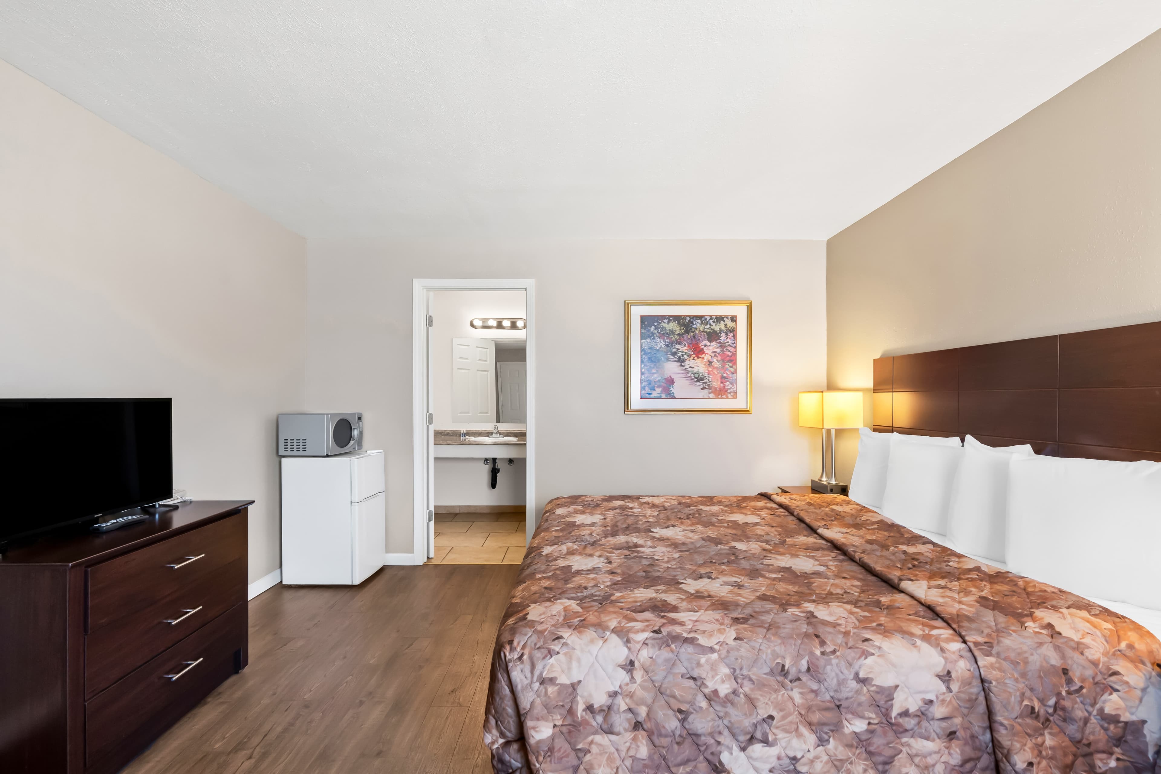 Rodeway Inn Hermiston - Umatilla - Image 4