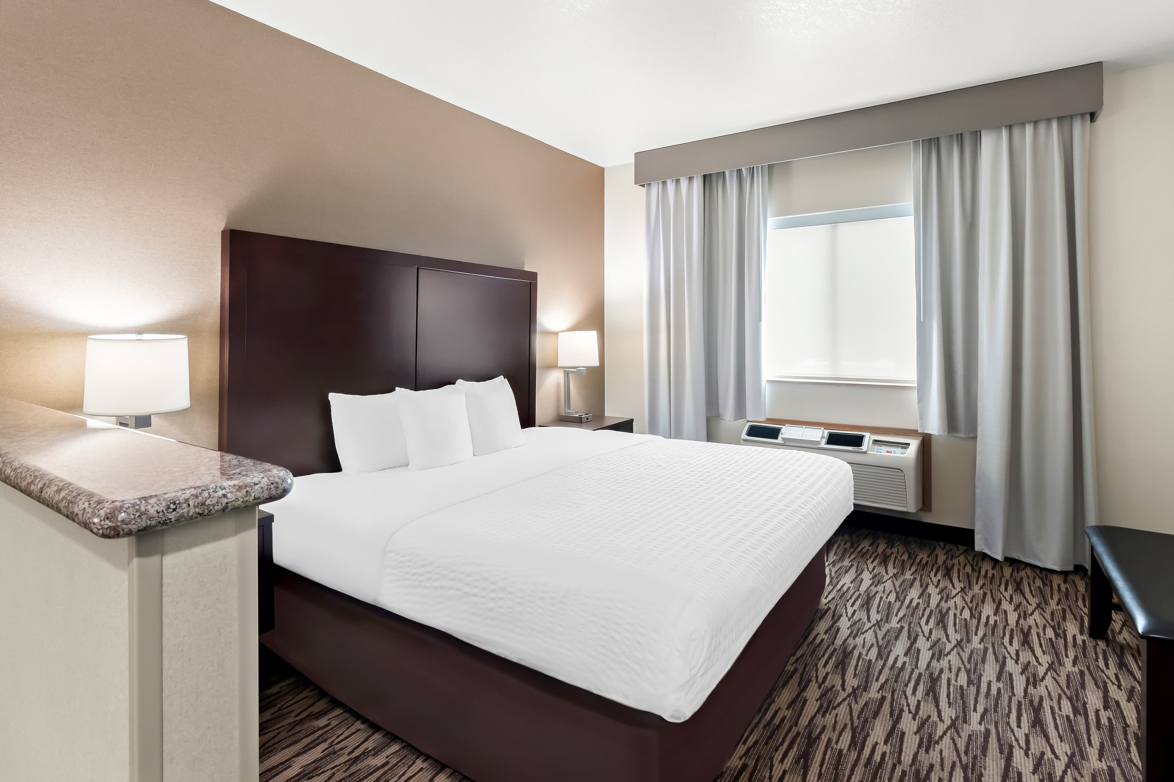 Comfort Suites Portland Airport — 10