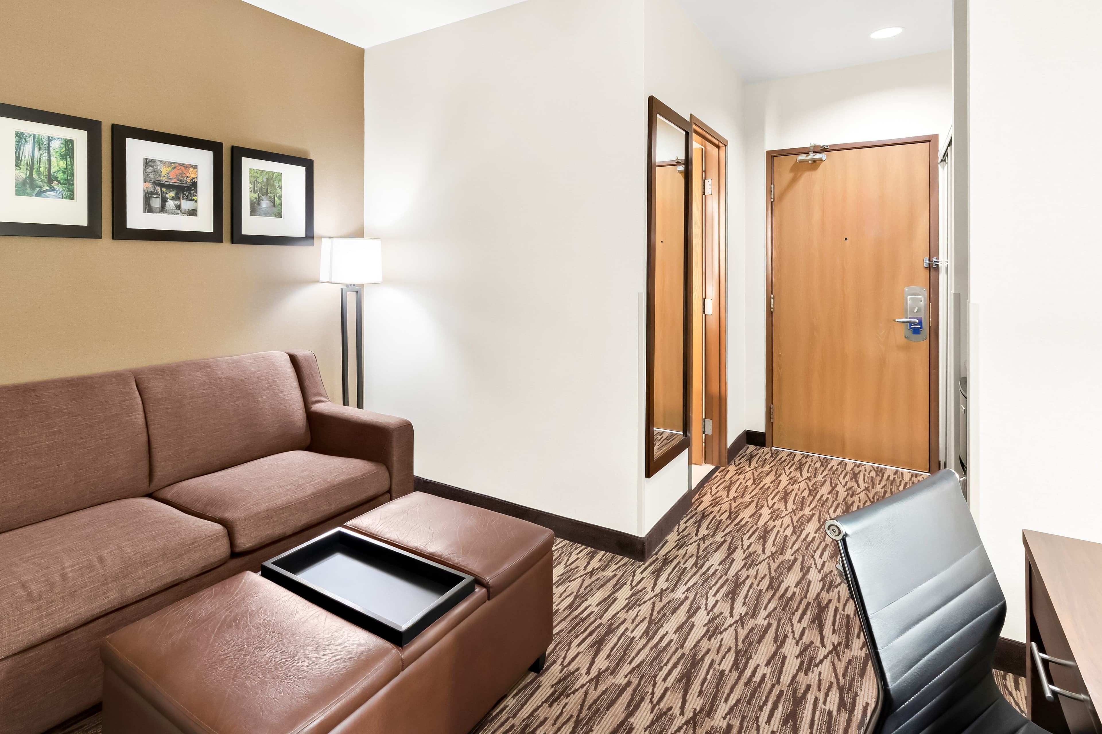 Comfort Suites Portland Airport — 15