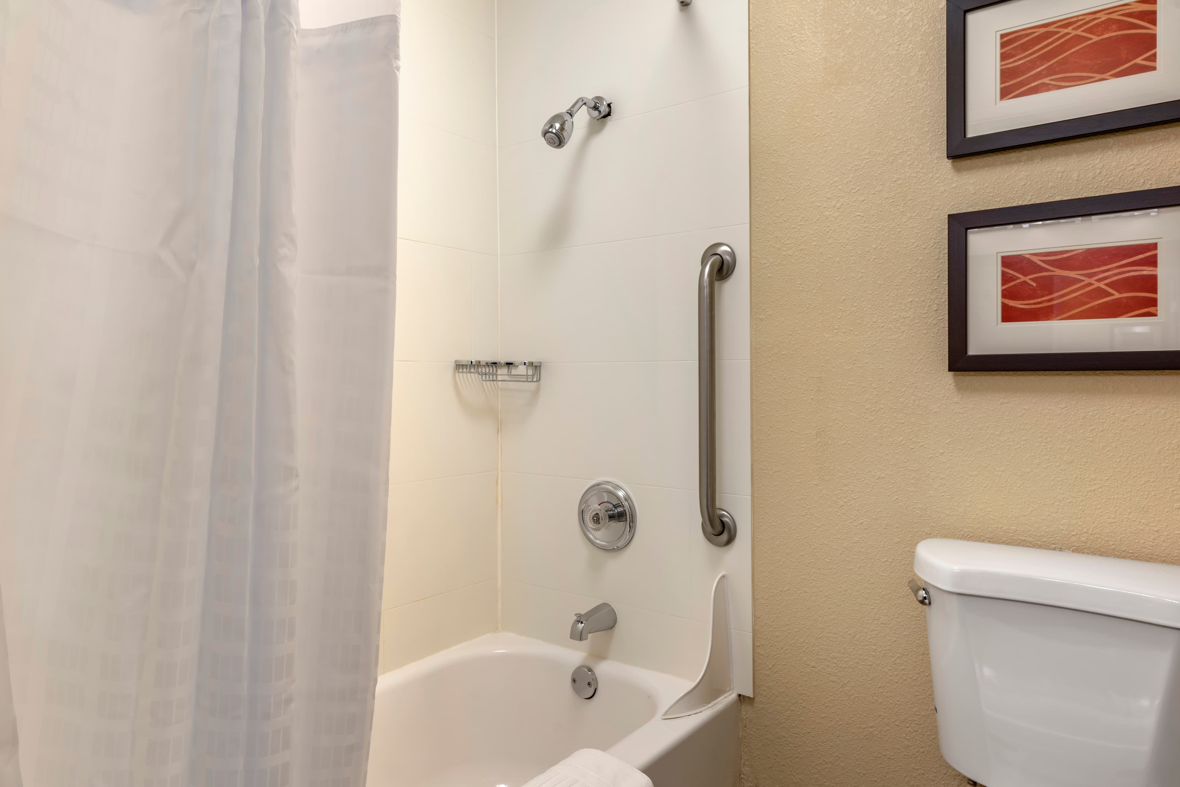 Comfort Inn Roseburg — 13