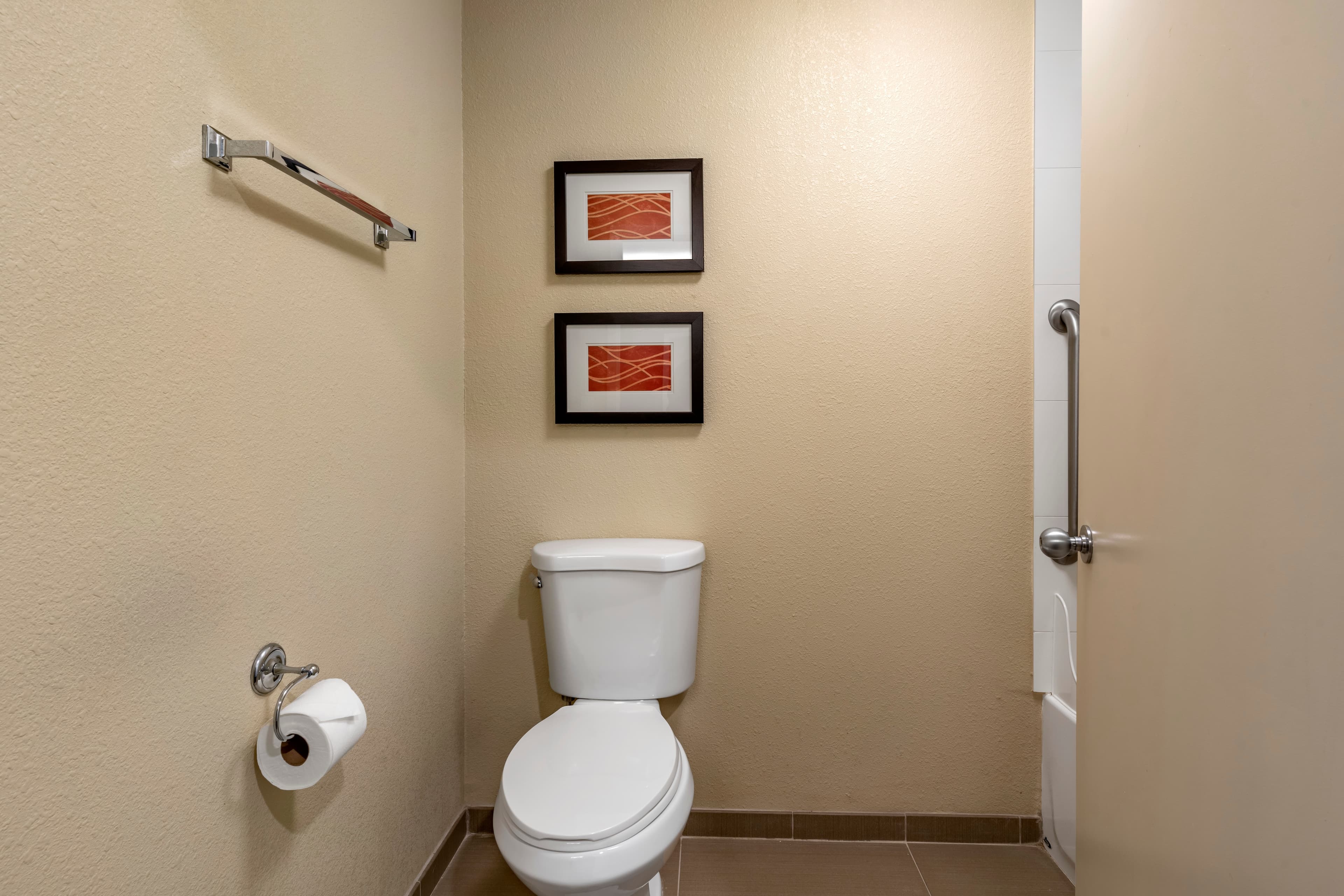 Comfort Inn Roseburg — 17