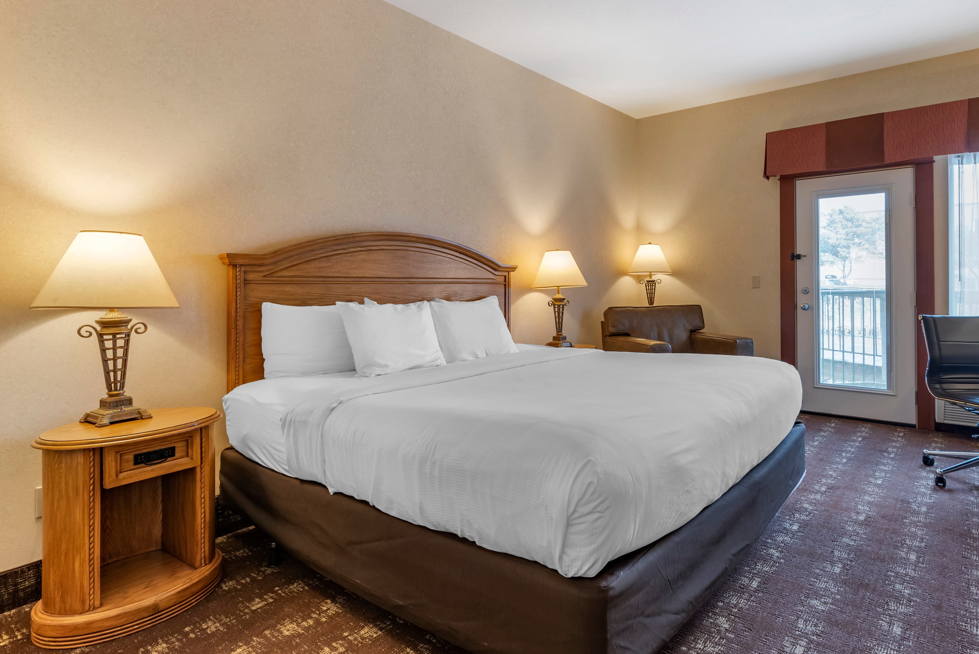 Kathryn Riverfront Inn, an Ascend Collection Hotel — 8