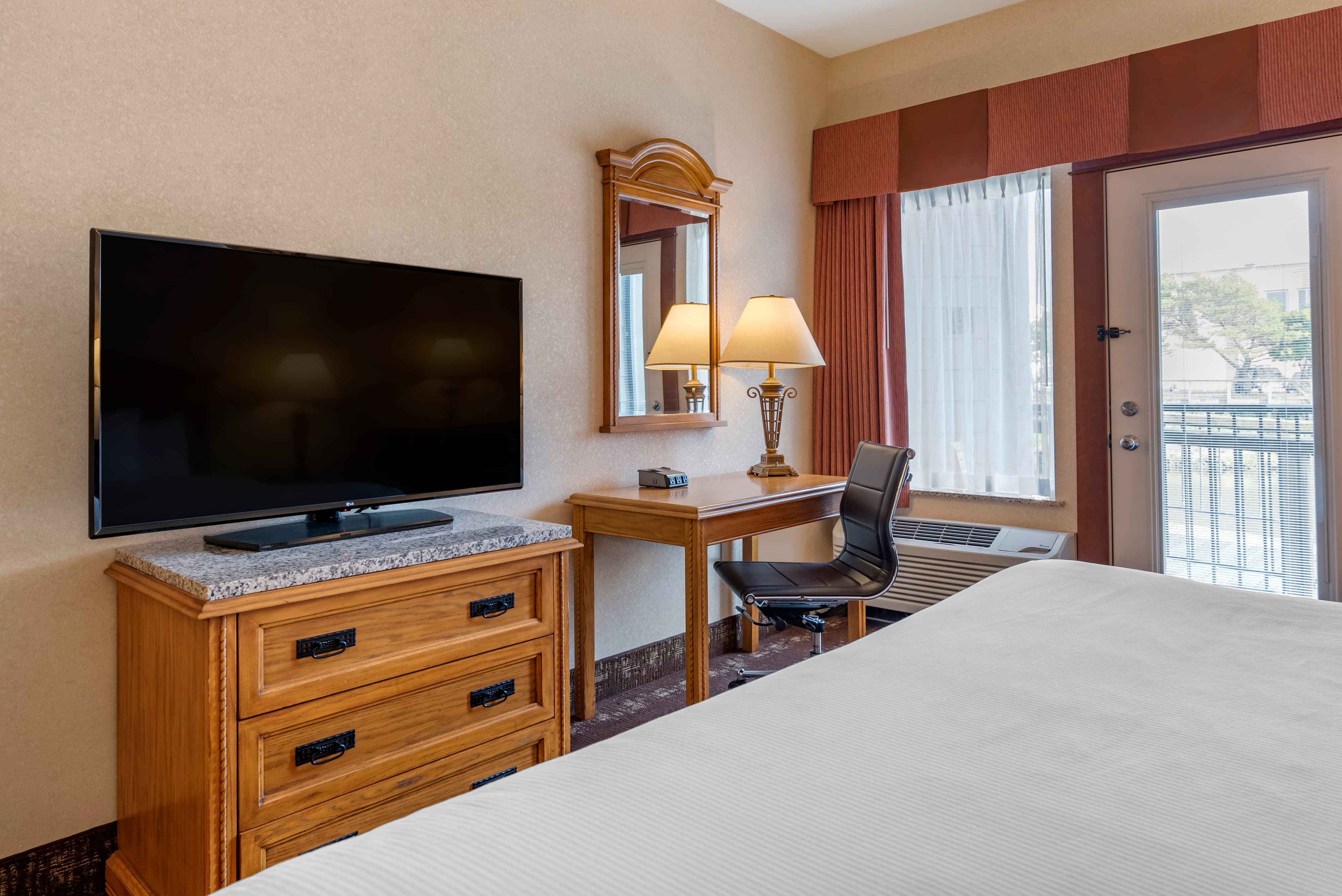Kathryn Riverfront Inn, an Ascend Collection Hotel - Image 4