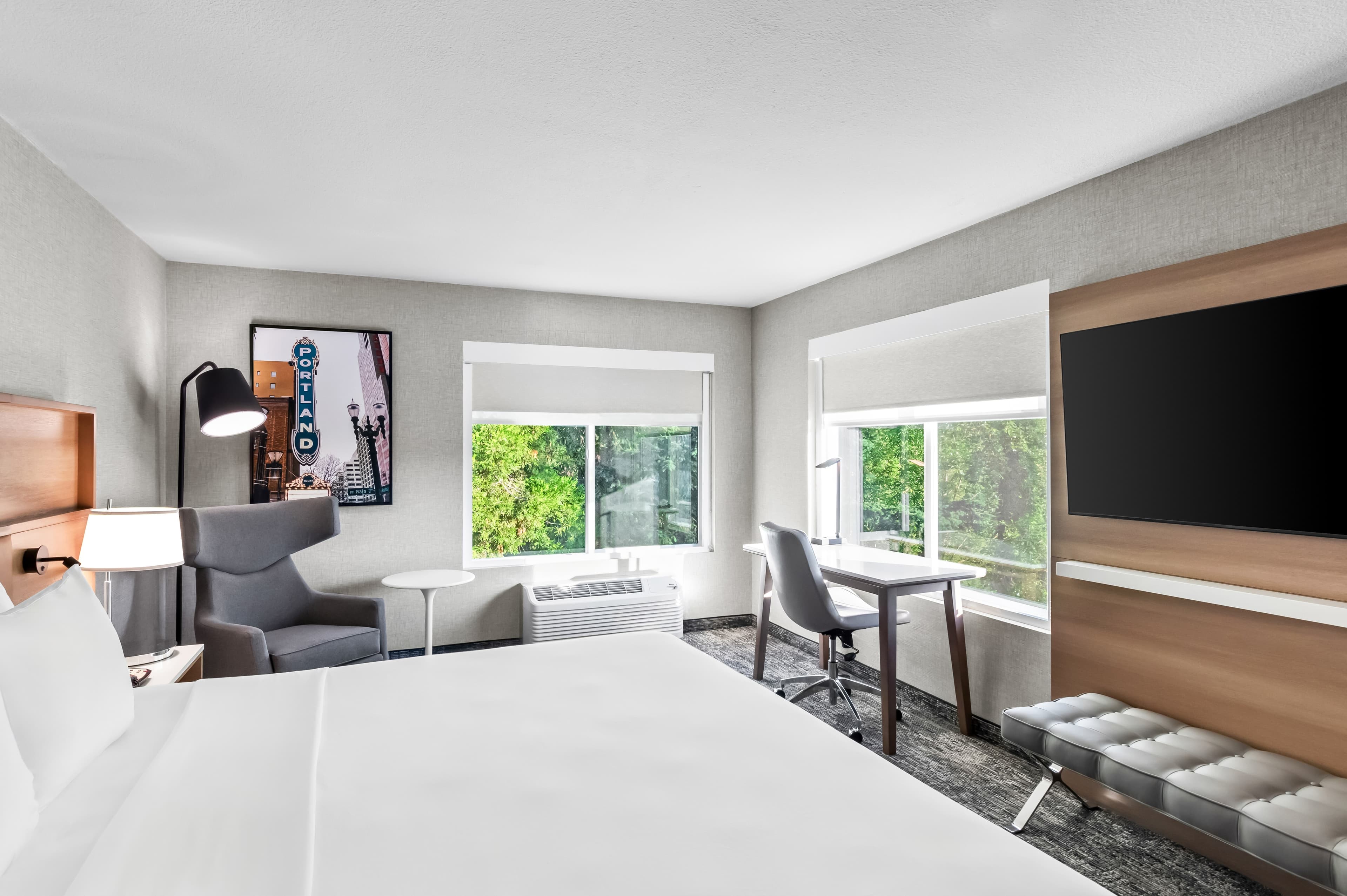 Radisson Hotel Portland Airport — 8