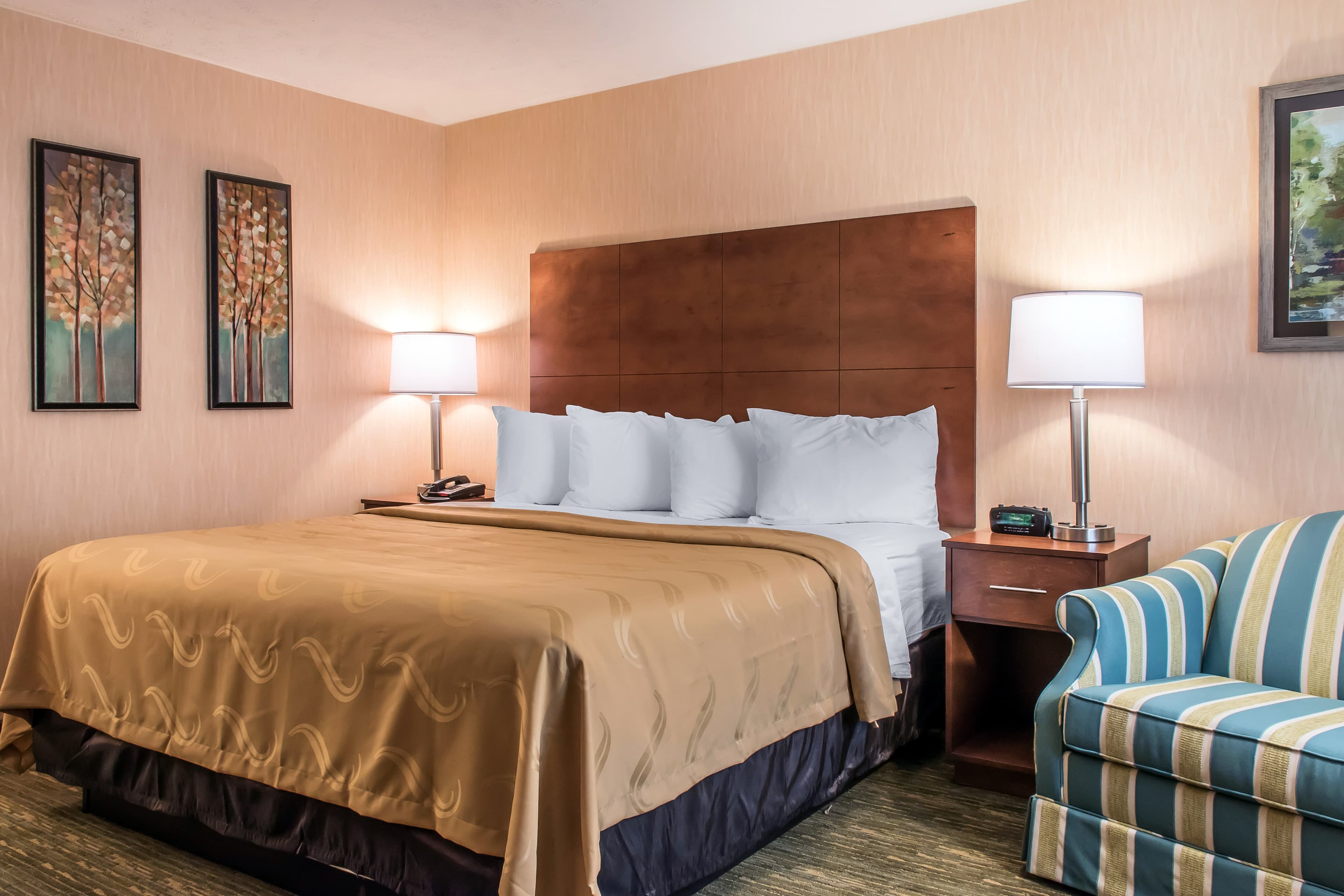 Quality Inn Bedford — 12
