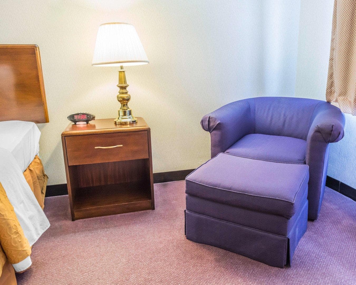 Quality Inn Royle - Image 4