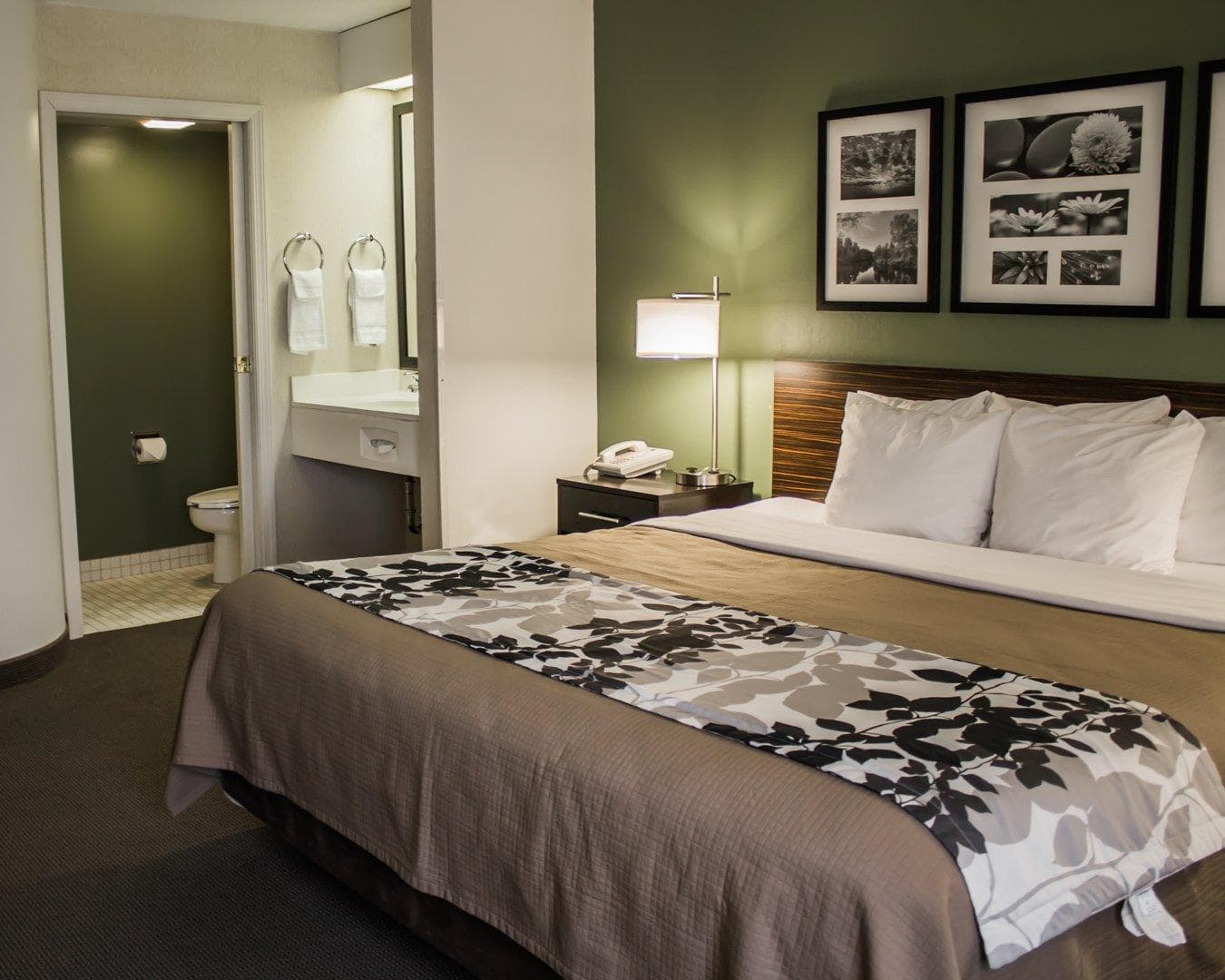 Sleep Inn Johnstown - Richland Town Center — 11