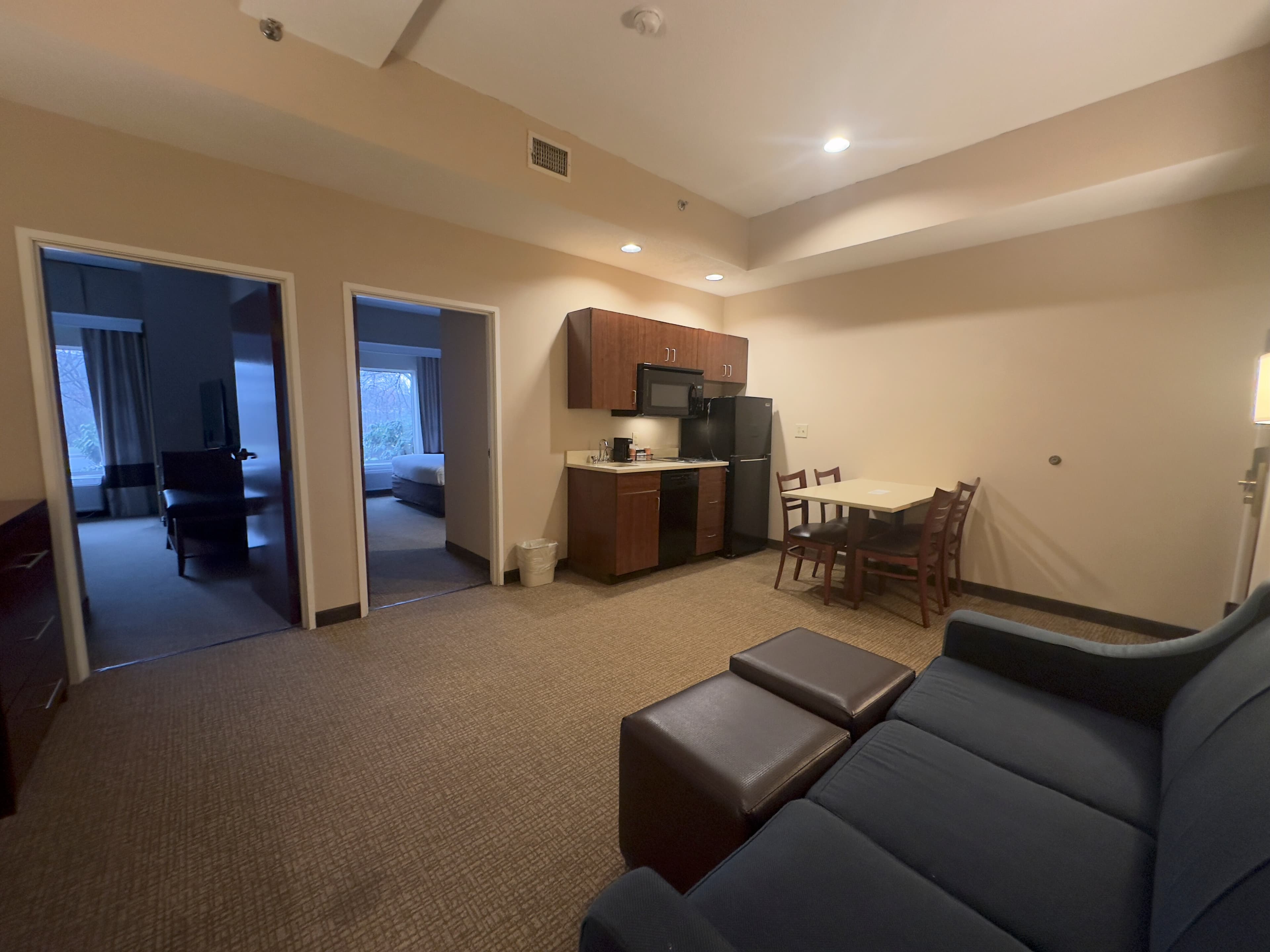 Comfort Suites Scranton near Montage Mountain - Image 4