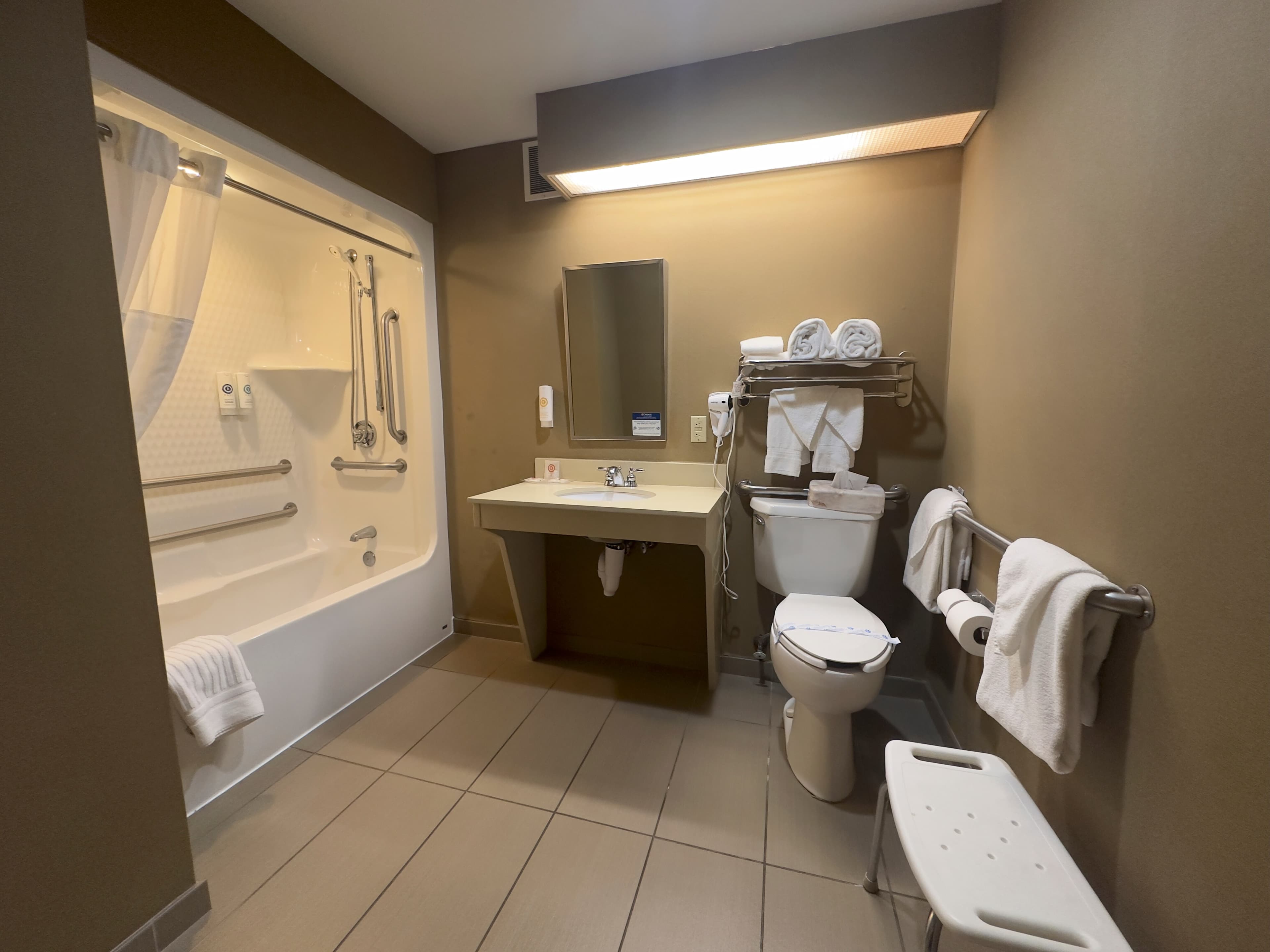 Comfort Suites Scranton near Montage Mountain — 13